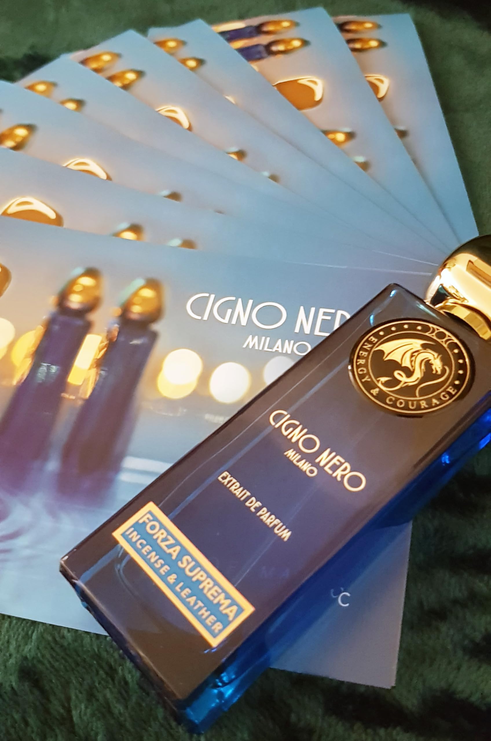 Cigno Nero Milano FORZA SUPREMA extracto de perfume italiano de larga duración. Perfume para mujer y hombre 50 ml. Notas olfativas: Especiado – Amaderado – Cuero