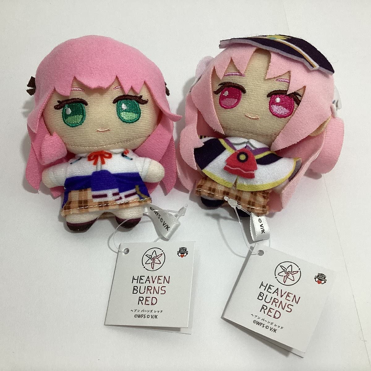 Amazon.co.jp: ヘブンバーンズレッド デフォルメぬいぐるみ ボール