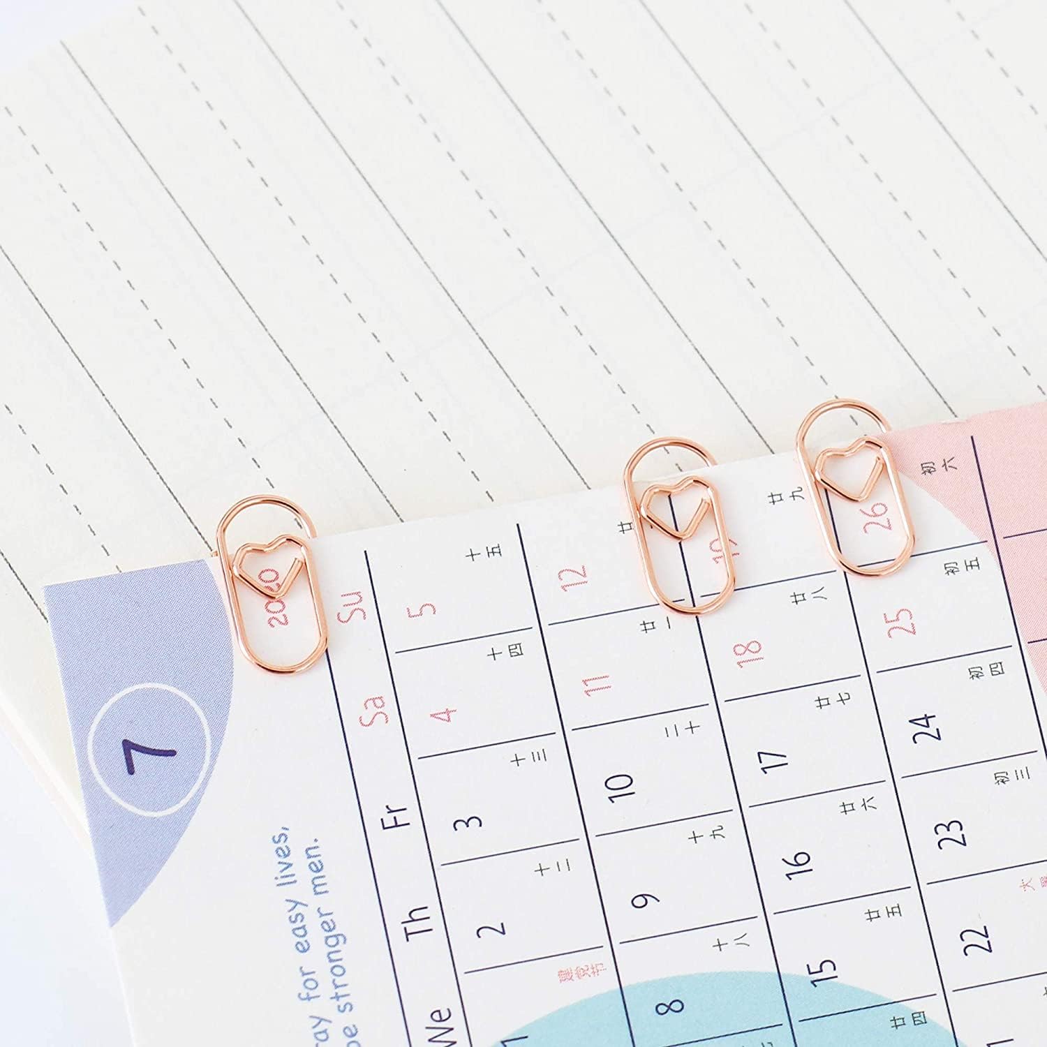 200 Pcs Small Rose Gold Paper Clips Love Heart Shaped Paperclips Stainless Steel in Tinplate Paper Clips Holder for Office School Home Desk Organizers