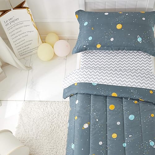 Miniatura 6 de Juego de ropa de cama para niños con diseño de planeta espacial gris y verde, incluye adorable edredón acolchado, sábana bajera, sábana superior y