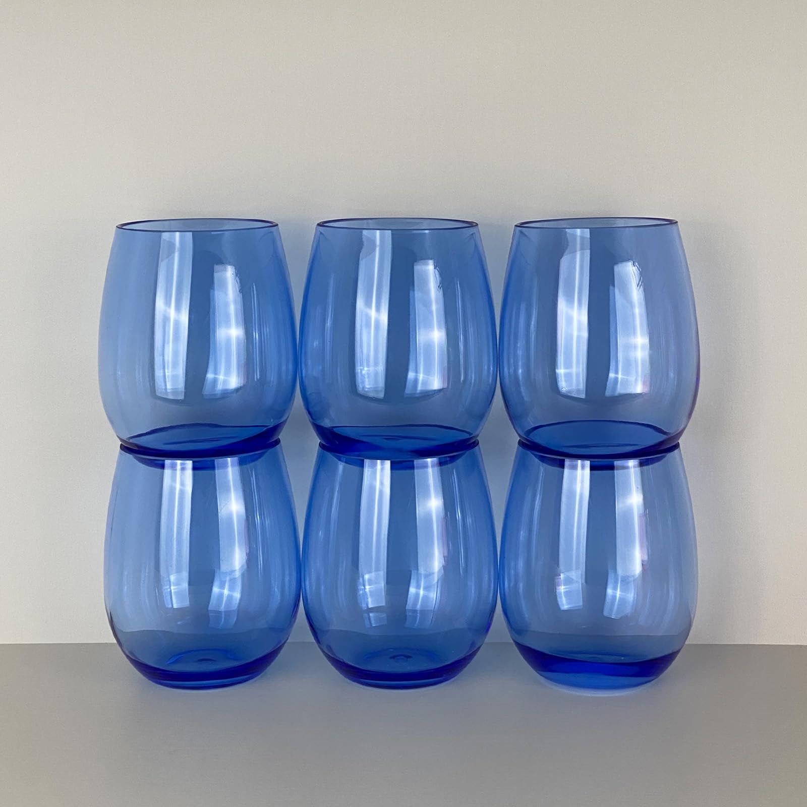 Lot de 6 verres à vin en acrylique de 591 ml, incassables et empilables, sans BPA, passent au lave-vaisselle, gobelets réutilisables pour fêtes et utilisation au bord de la piscine (bleu