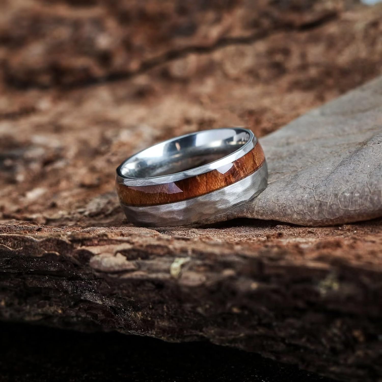 King Will 8mm Silver Hammered Titanium Ring Center Inlaid Wood Wedding Band for Men Hammered Wood Titanium Rings Polish Comfort Fit - Image 2