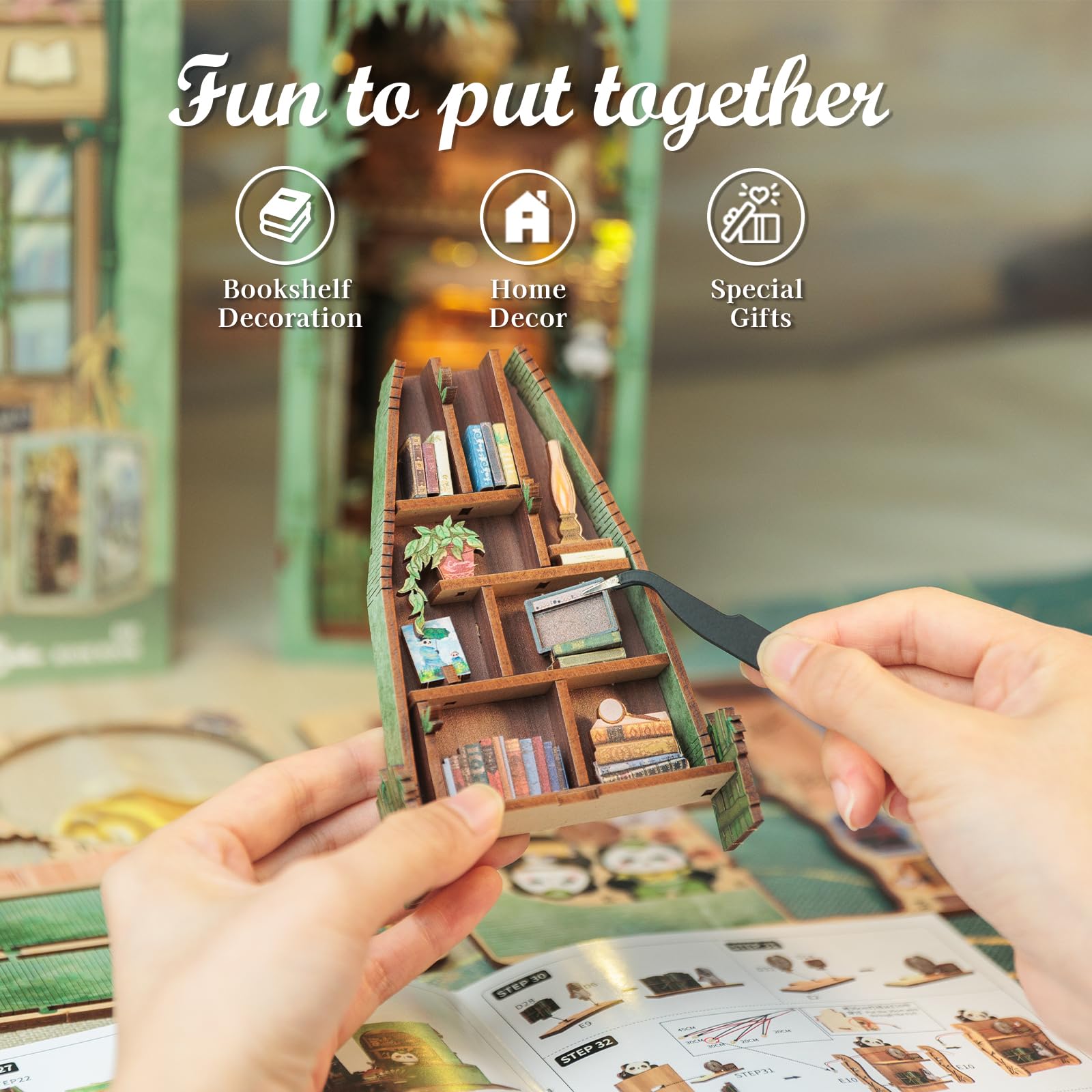 Fsolis Book Nook Kit, Per adulti Case delle bambole in miniatura con luce LED, Per reggilibri Libreria Libreria Decorazione 3D Puzzle in legno Regali per adulti (Panda Bookshop)