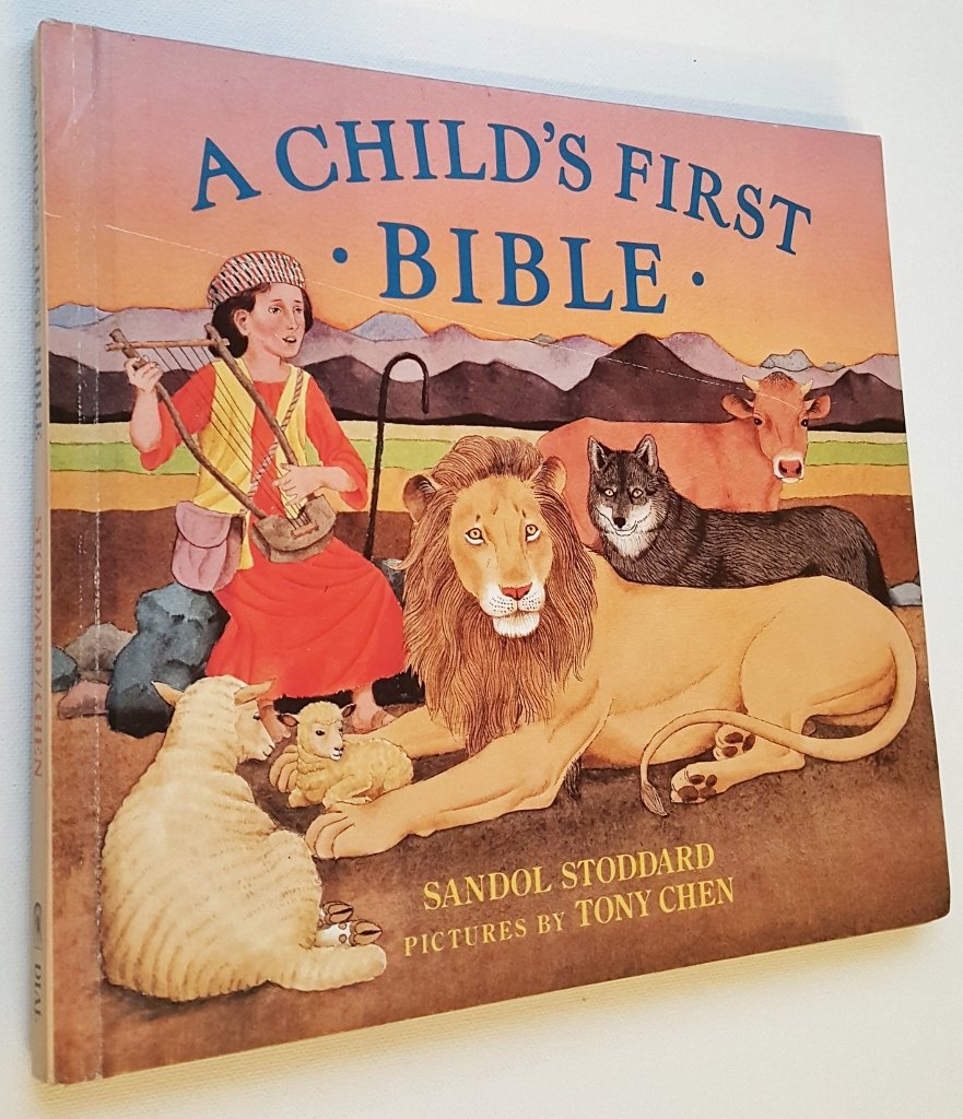 A Child's First Bible: Stoddard, Sandol: 9780803709416: Amazon.com: Books
