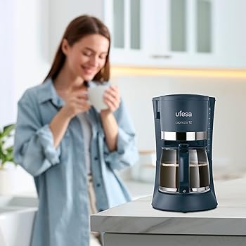 Ufesa Capriccio Cafetera de Goteo 12, Jarra 1.2L, 12 Tazas, 680W, Filtro Permanente, Placa Calefactora Antiadherente, Sistema Antigoteo, Auto Apagado, Azul/Verdoso4