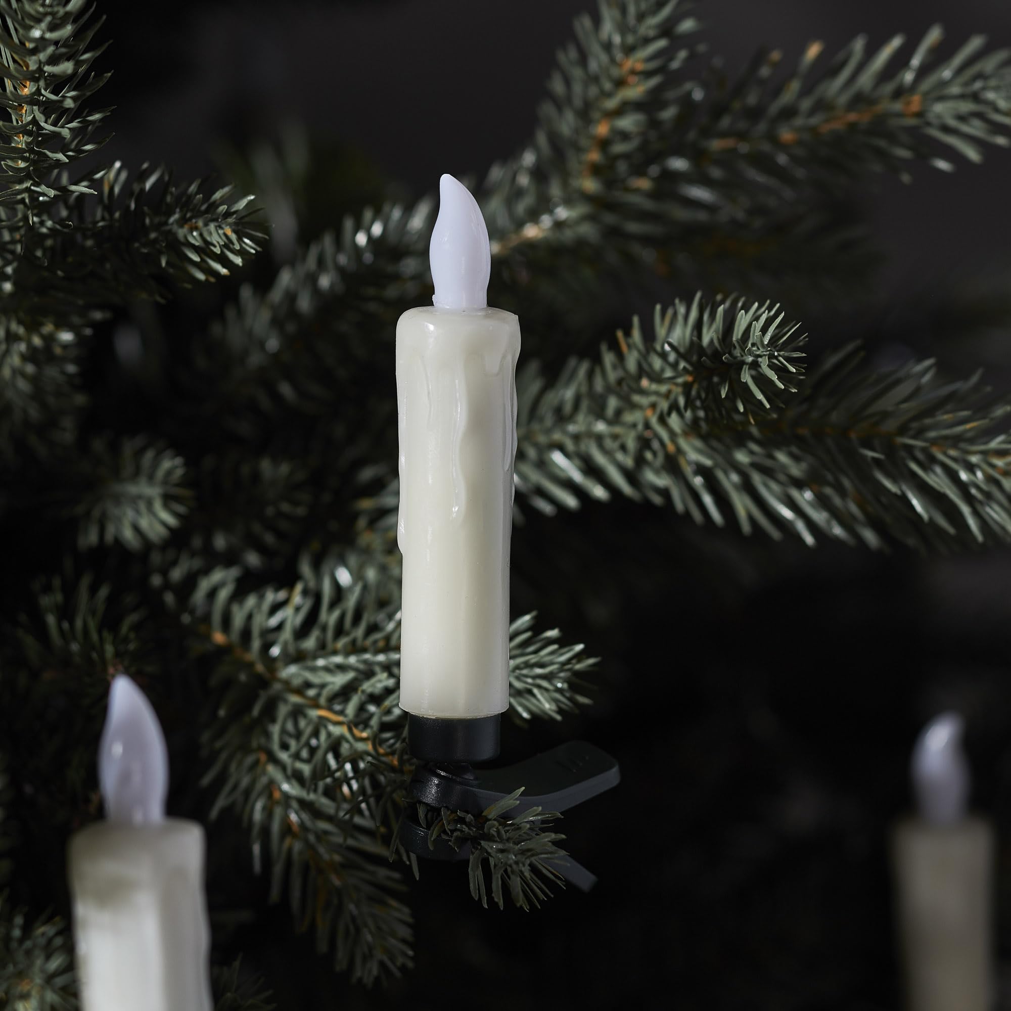 Lights4fun 10er Set kabellose LED Weihnachtsbaum Kerzen Licherkette mit Fernbedienung Timer Clip Kerzen Dimmbar Creme Weihnachtsbaumlichterkette Kabellos