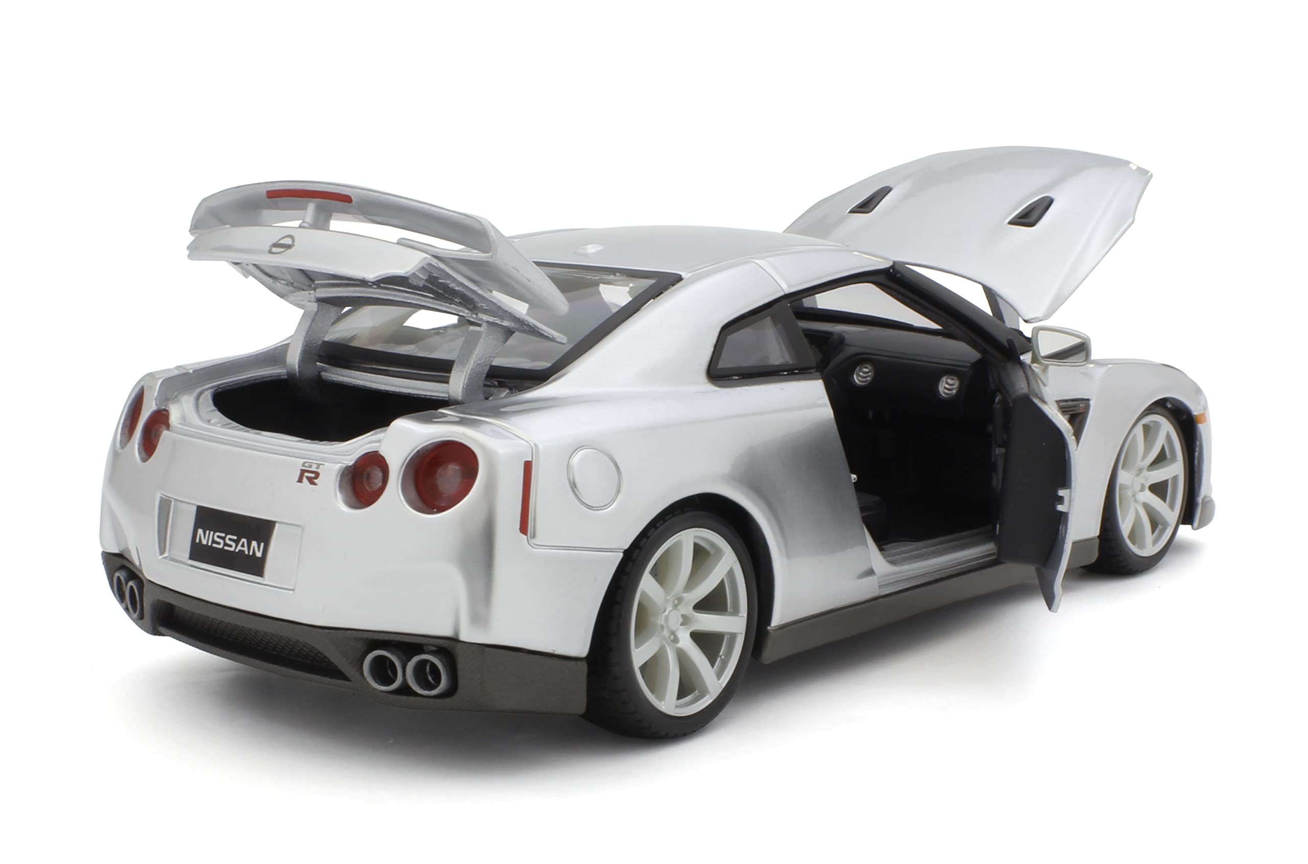 Amazon | Bburago 1/18 ニッサン GT-R (R35) 2009 シルバー 完成品