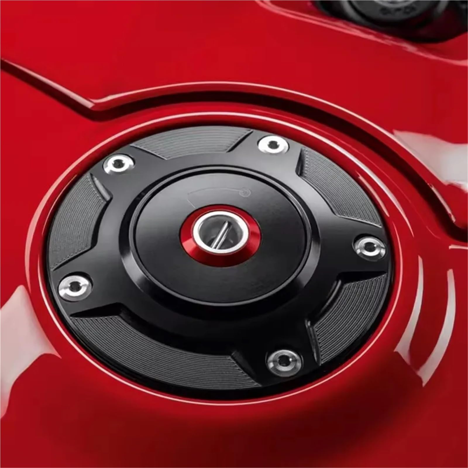 Akcesoria motocyklowe Pasuje do Ducati DIAVEL V4 PANIGALE STREETFIGHTER V2 2022-2024 korek wlewu paliwa szybkozłączka Korek wlewu paliwa