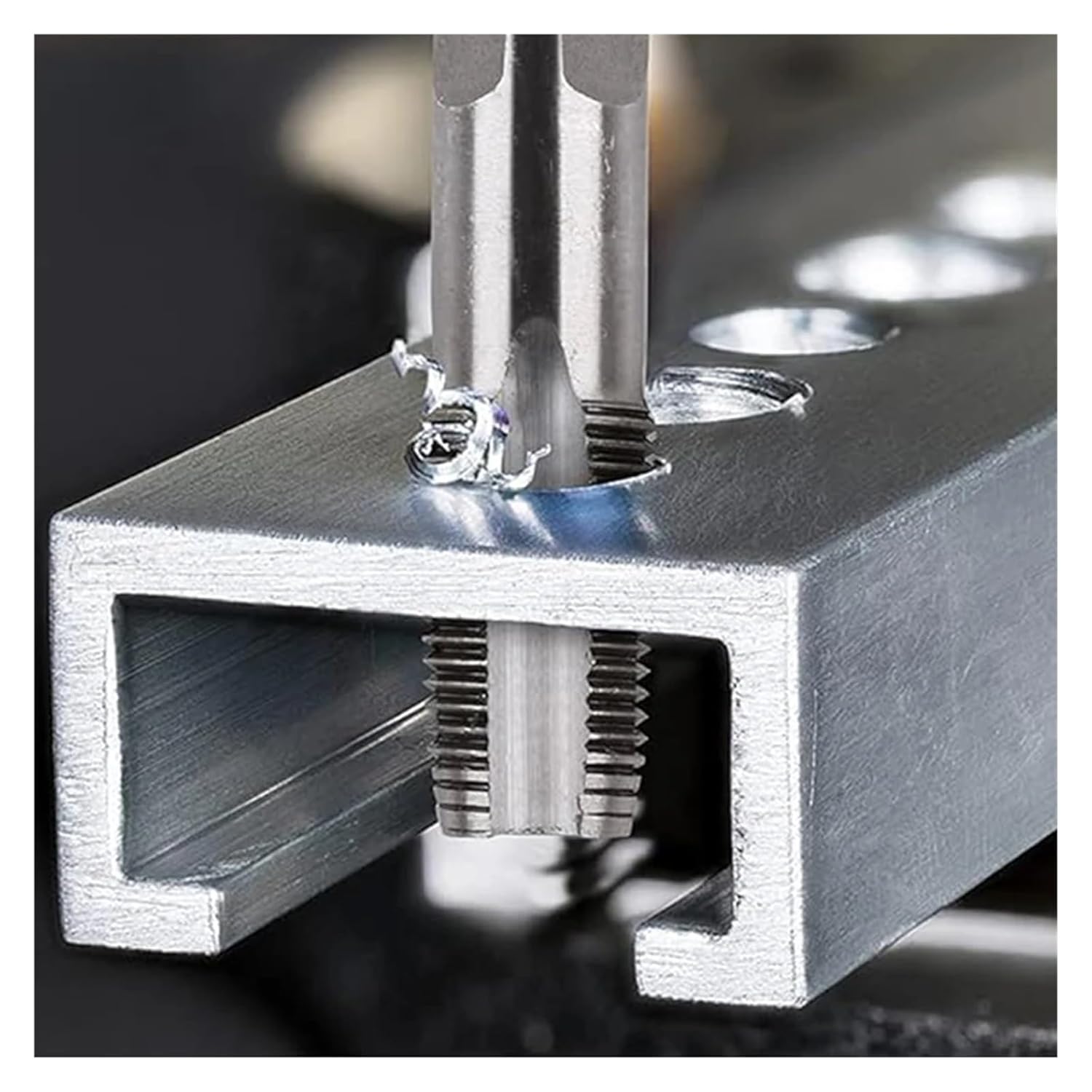 Drill Tap Bit Set, 5/6 Pcs Pipe Tap Set Threading Plumbing with Storage Case Thread Tapping Tool Kit