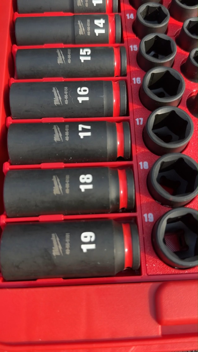 Insert compatible with Low Profile Milwaukee Packout and 3/8