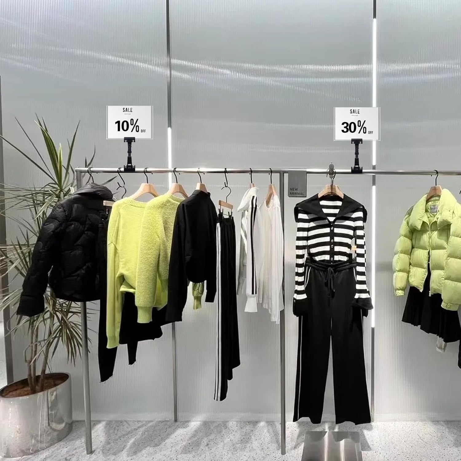 3 Sets Acrylic Sign Holders with Clips, Horizontal A5 8.26 x 5.9 Inch Acrylic Frames with 360° Rotatable & Bendable Clips, Sale Price Tags for Supermarket Clothing Stores, Retail Business - Image 4