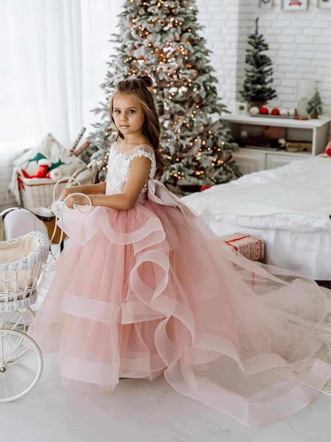 Lace Applique Flower Girl Dress for Wedding Tiered Tulle Wedding Party Gown Train Princess Pageant Floor-Length Puffy Dress - Image 2