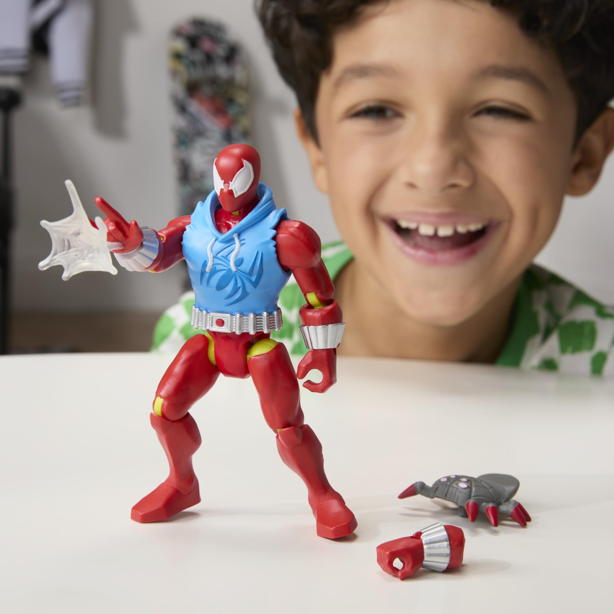 MixMashers Marvel Scarlet Spider Custom Spider-Man Mix-And-Match Action Figure & Accessories - Image 3