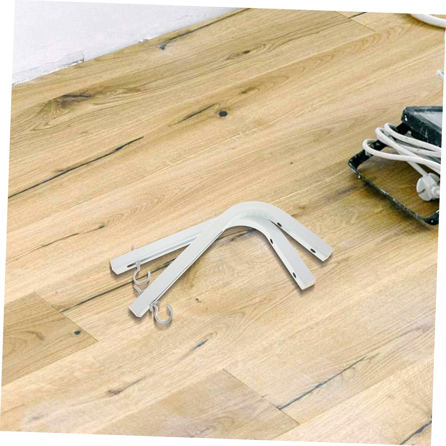 Projector Screen Brackets Wall Mount Hooks Ceiling Mount Projector Comprehensive Accessories for Home Theater