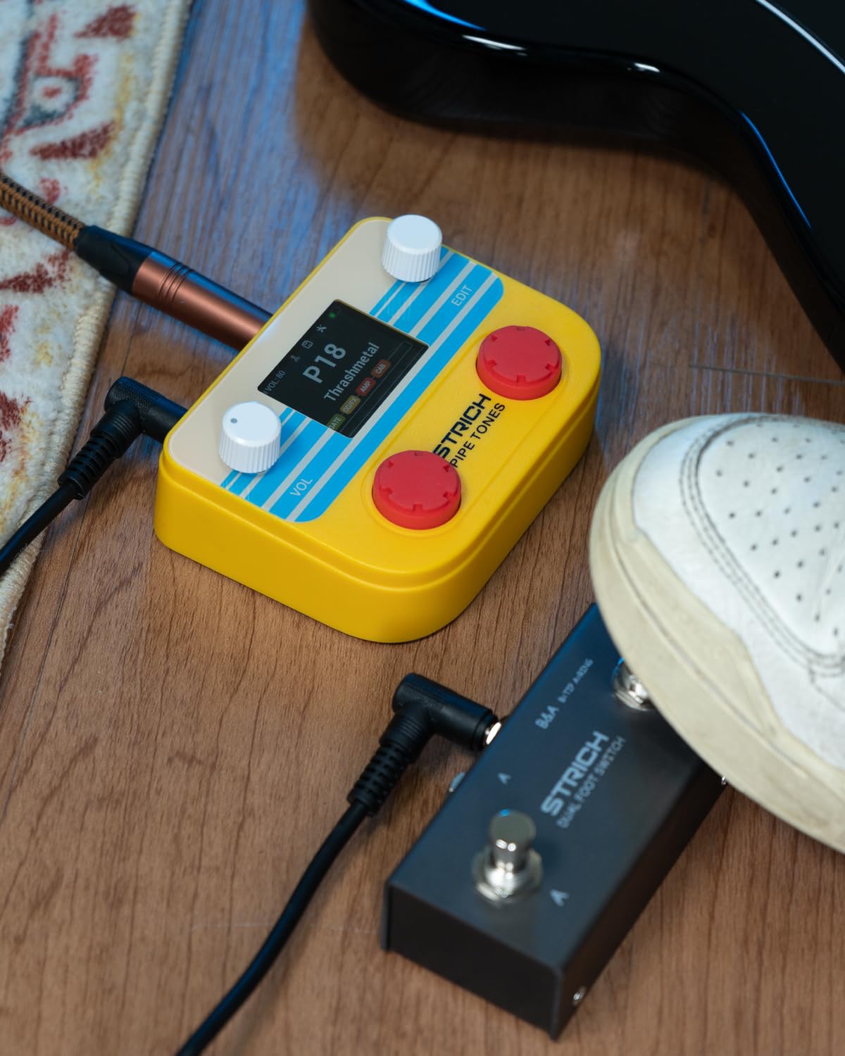 STRICH Pipe Tones Pocket Multi-Effects Processor para guitarra y bajo con pedal 10 módulos 125 efectos Looper 40s 100 ritmos batería Interfaz audio USB Control inalámbrico (Naranja)