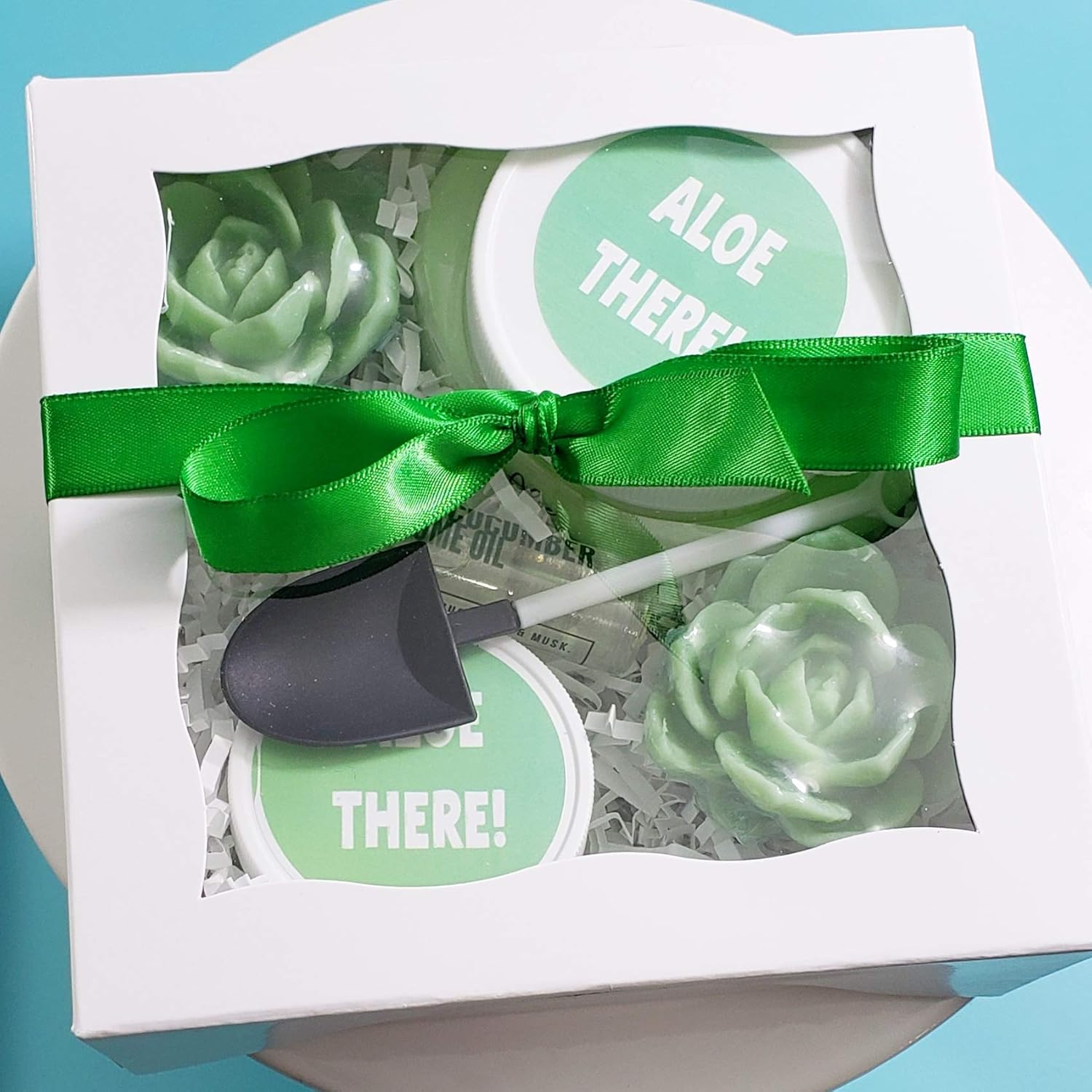 Aloe Bath and Body Spa Gift Set. 5 piece Beauty Boxed Set for Gardeners gifts