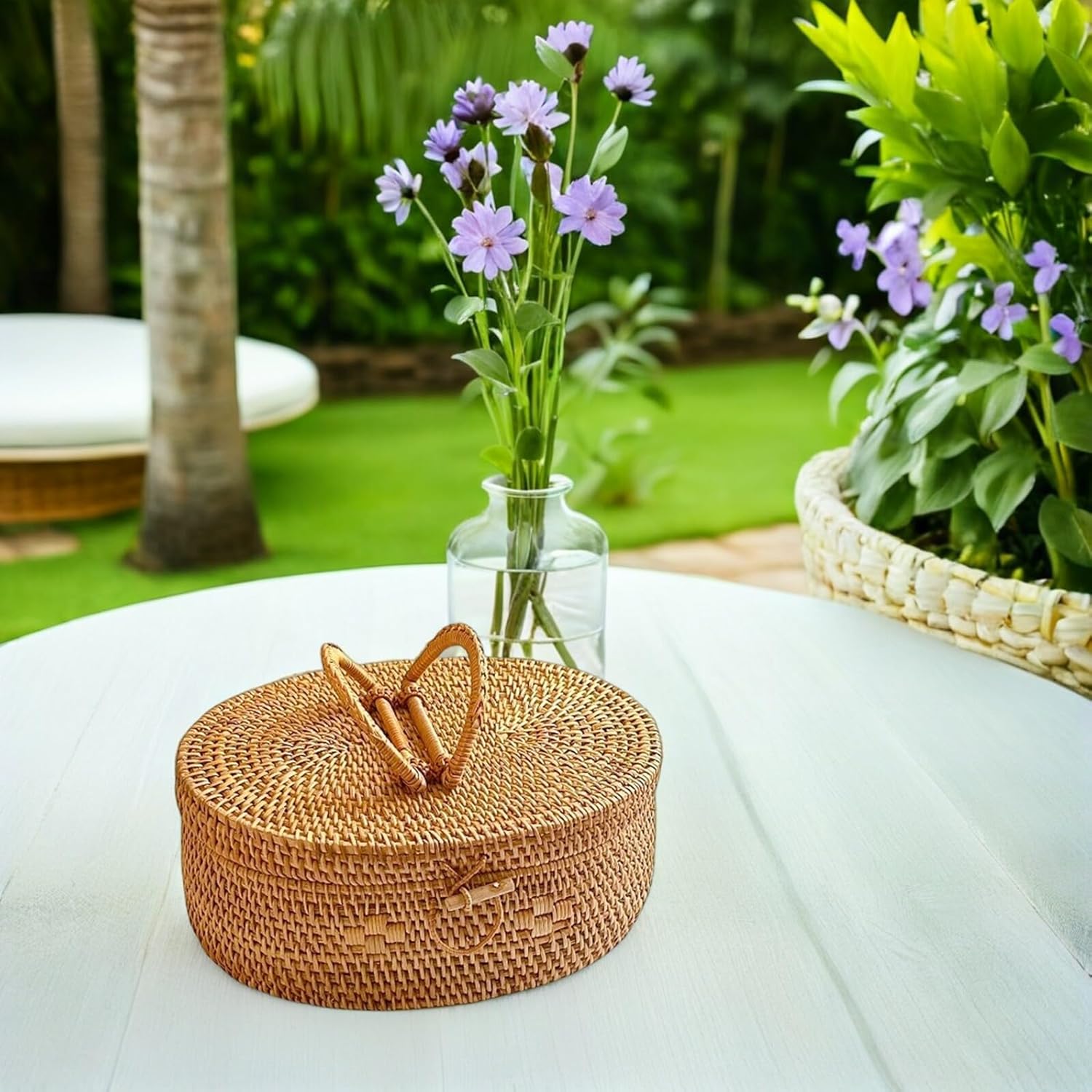 Uonlytech Rattan Woven Storage Basket with Handle and Lid 30x22x12cm Oval Picnic Basket Outdoor Snack Organizer Portable Wicker Carry Box for Kitchen and Travel