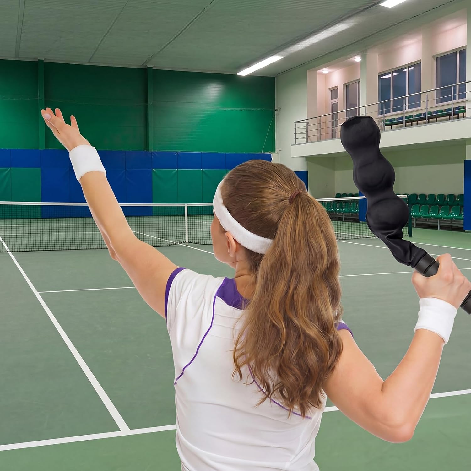 Tennis Serve Trainer Rebound Aid Moving Ball Tool Improves Rhythm Smooth Swing Training Sock Shaped Correct Posture Suitable for Beginners Professional Players Portable Equipment (Black)
