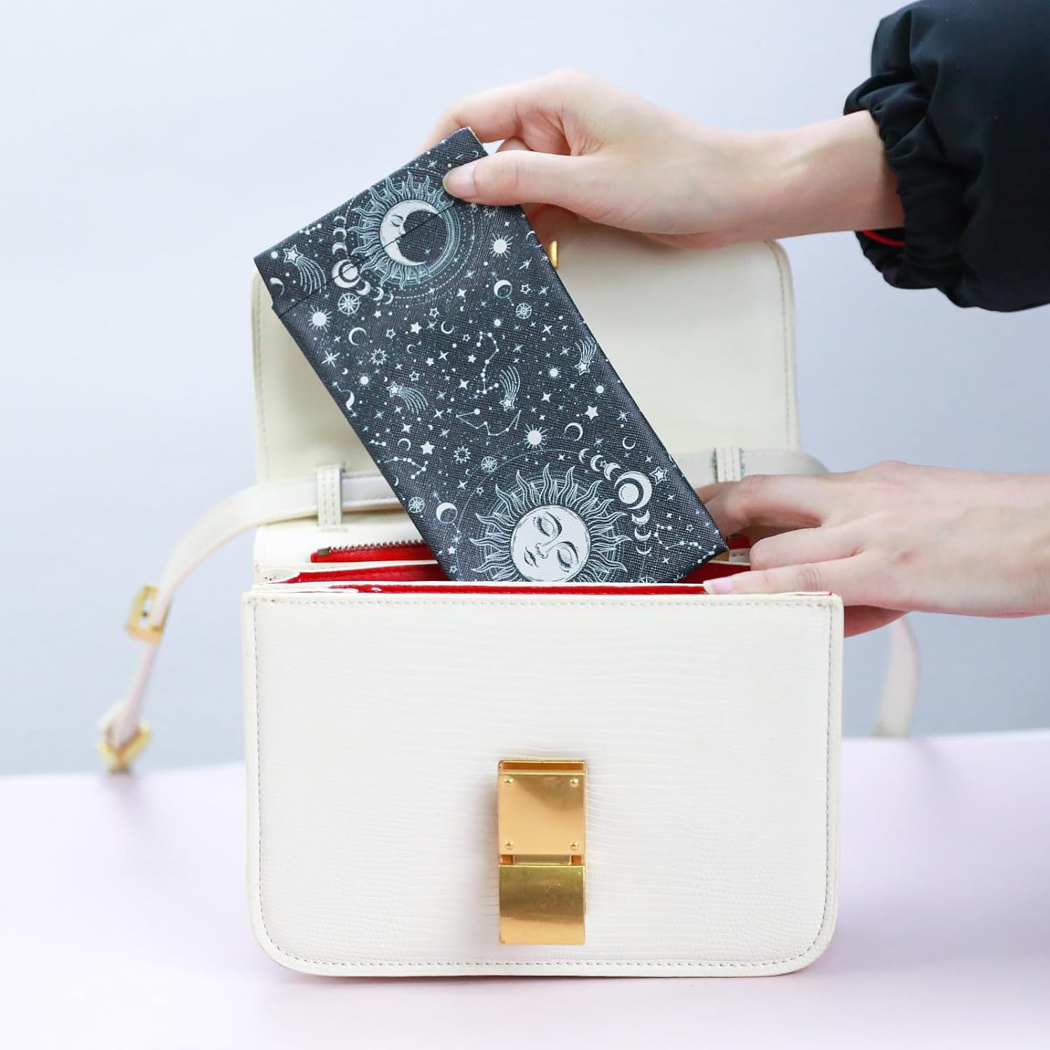 2 PCS Soft Sunglasses Eyeglass Case, Cute PU Leather Glasses Bag Pouch with Cleaning Cloth for Women Men Kid Girls - Image 6