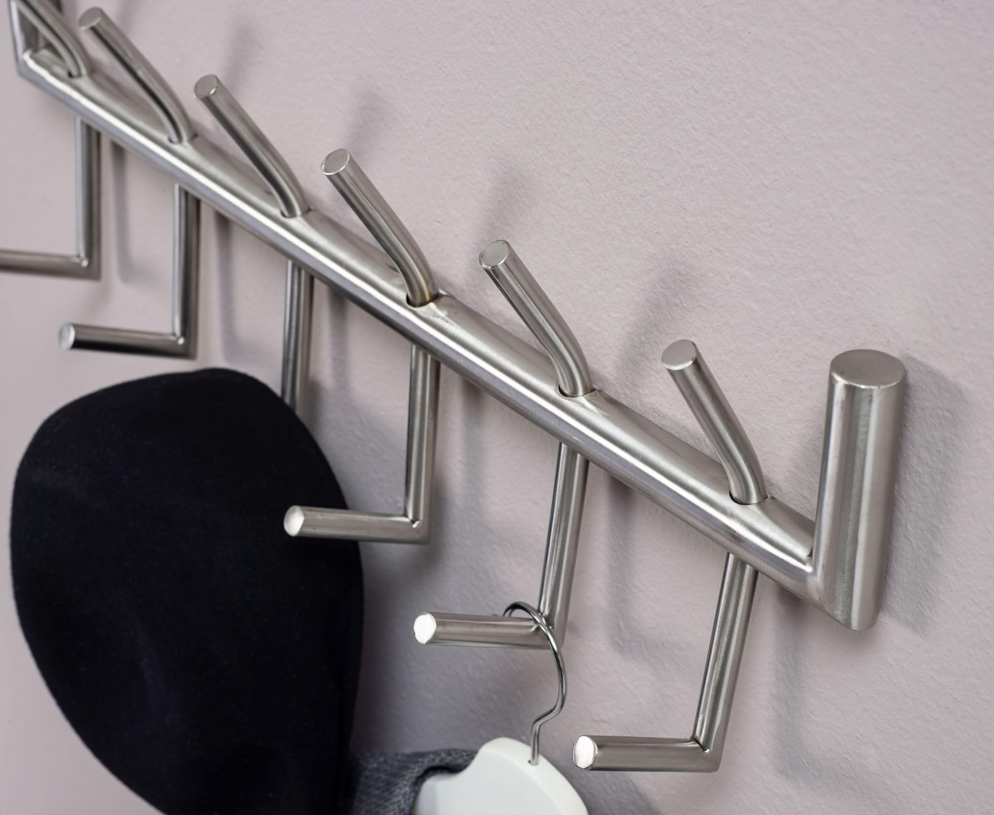 WOHNLING Wieszak Ścienny 60x10x19 cm Metal Srebrna | listwa z haczykami z 10 haczyki na 2 wysokościach, panel ścienny do kurtki i torby, garderoba do przedpokoju stal masywna