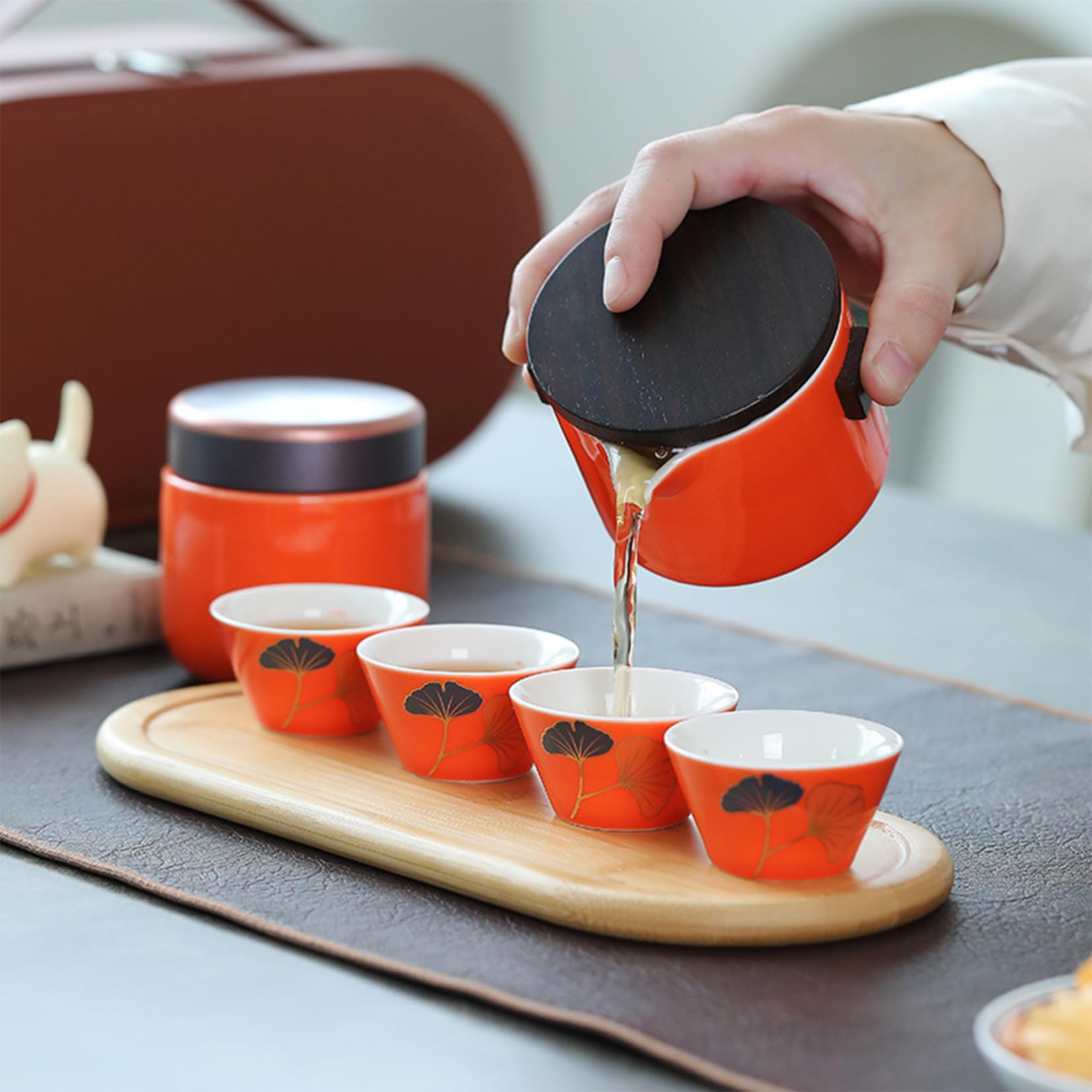 Chiński zestaw do herbaty ceramiczny czajniczek Kung Fu Gongdao kubek zaparzacz do herbaty, przenośny zestaw do herbaty w jednym 8-częściowym z brązowym skórzanym etui zestaw do herbaty prezent do