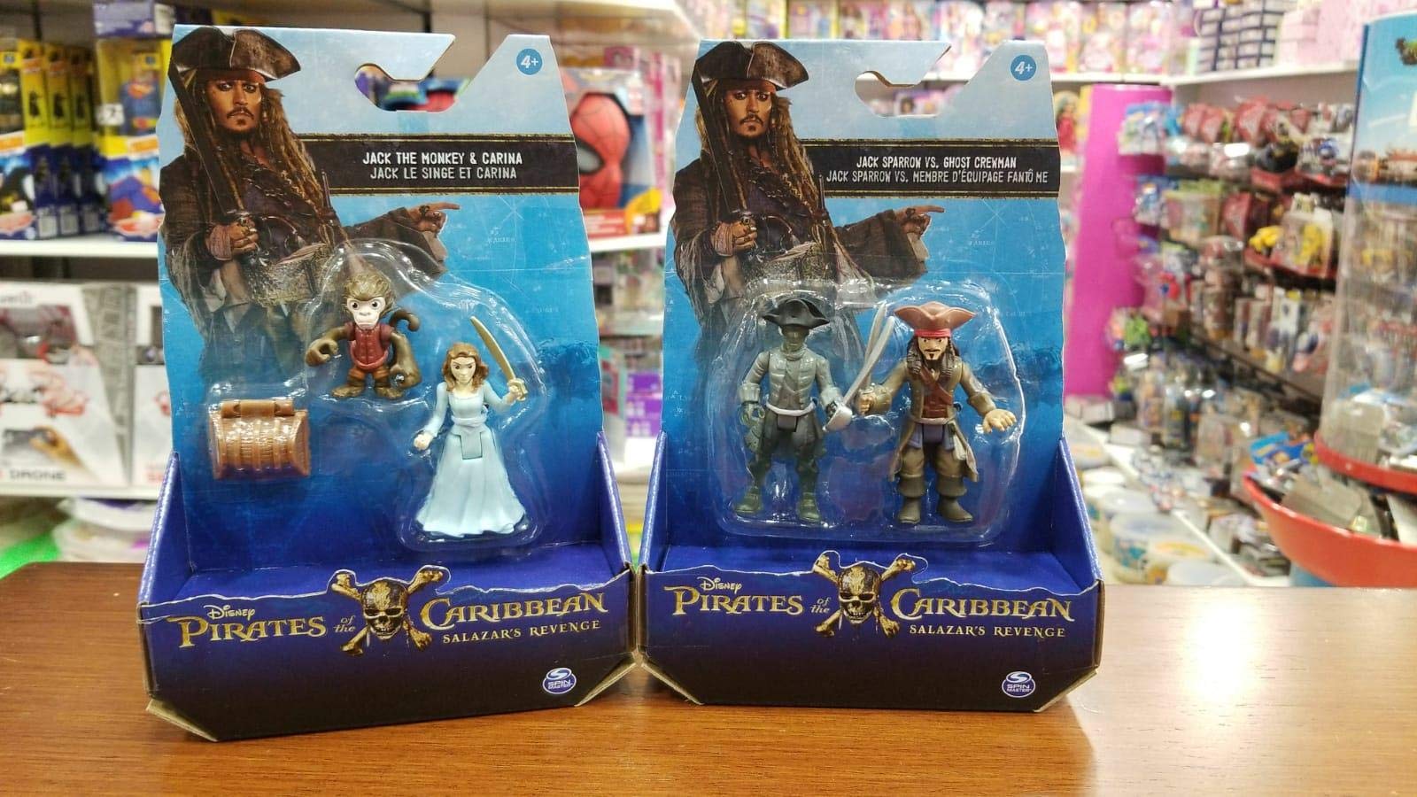 Disney Pirati dei Caraibi 6035323 - Confezione con 2 Personaggi, Modelli Assortiti