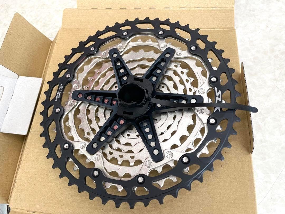 カセットスプロケット　CSM7100 Shimano シマノ CS-M7100 12S マイクロスプライン カセット