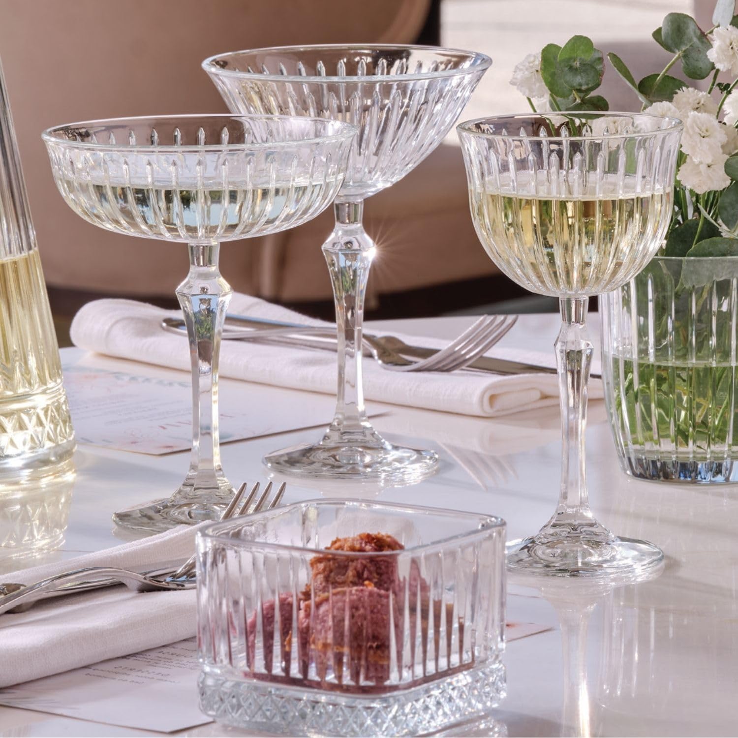Premium Quadratische Dessertschalen Glas 4er Set, 235ml BLEI FREI, Stabelbare Glasschalen, Dessertbecher, Puddingschalen, Dessert Schalen Glas, Obst