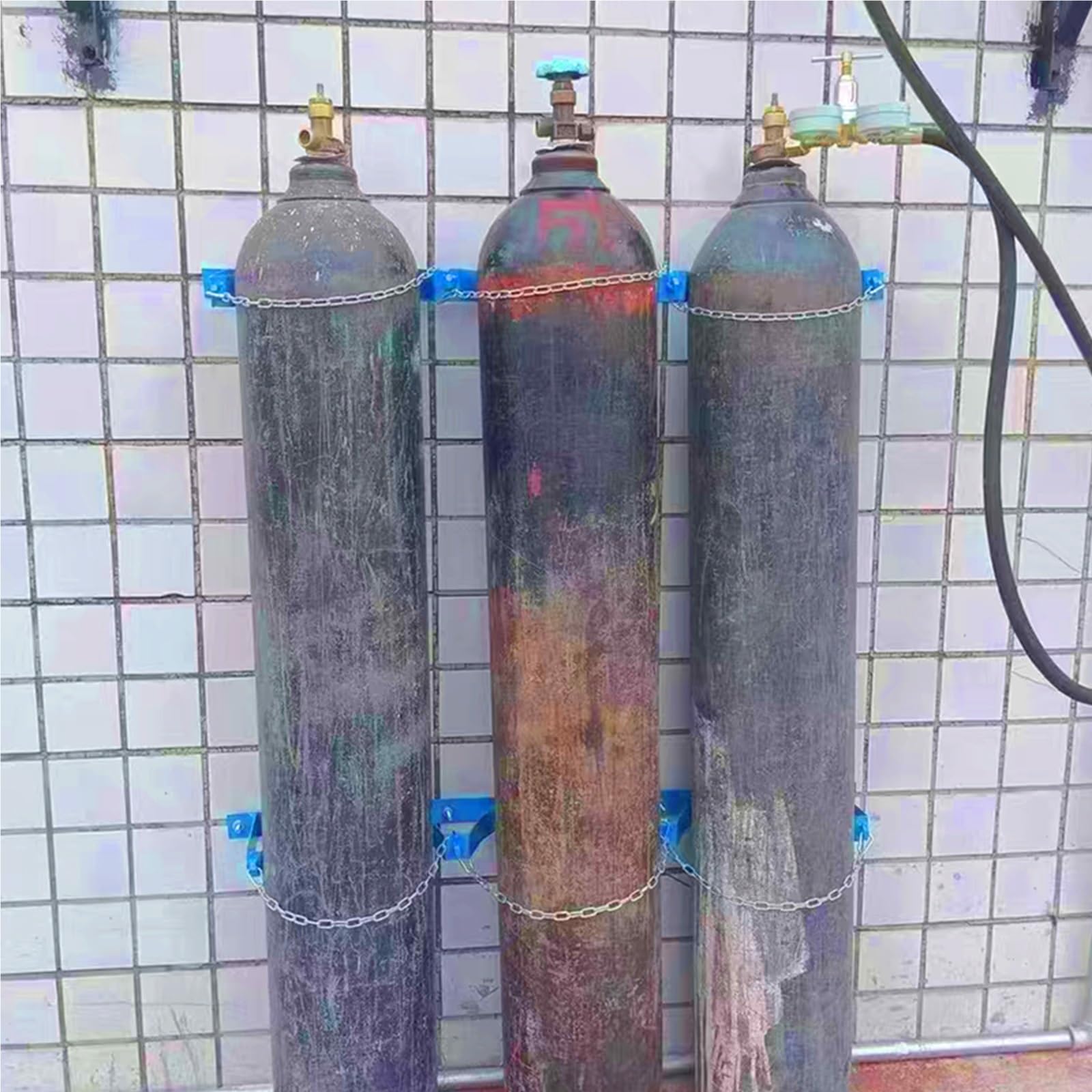 Generisch Sauerstoffflaschenhalter aus Stahl mit Schrauben und Kette, Blauer, robuster Stickstoff-Wandhalter, Wandhalterung für Gasflaschen in Haushalten, Krankenhäusern, Schulen und Fabrike