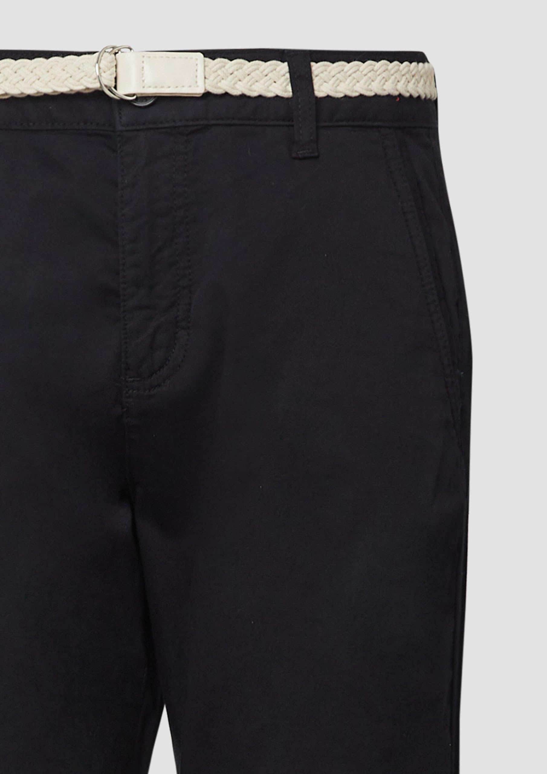 s.Oliver Chino mit geflochtenem Gürtel und Garment Dye