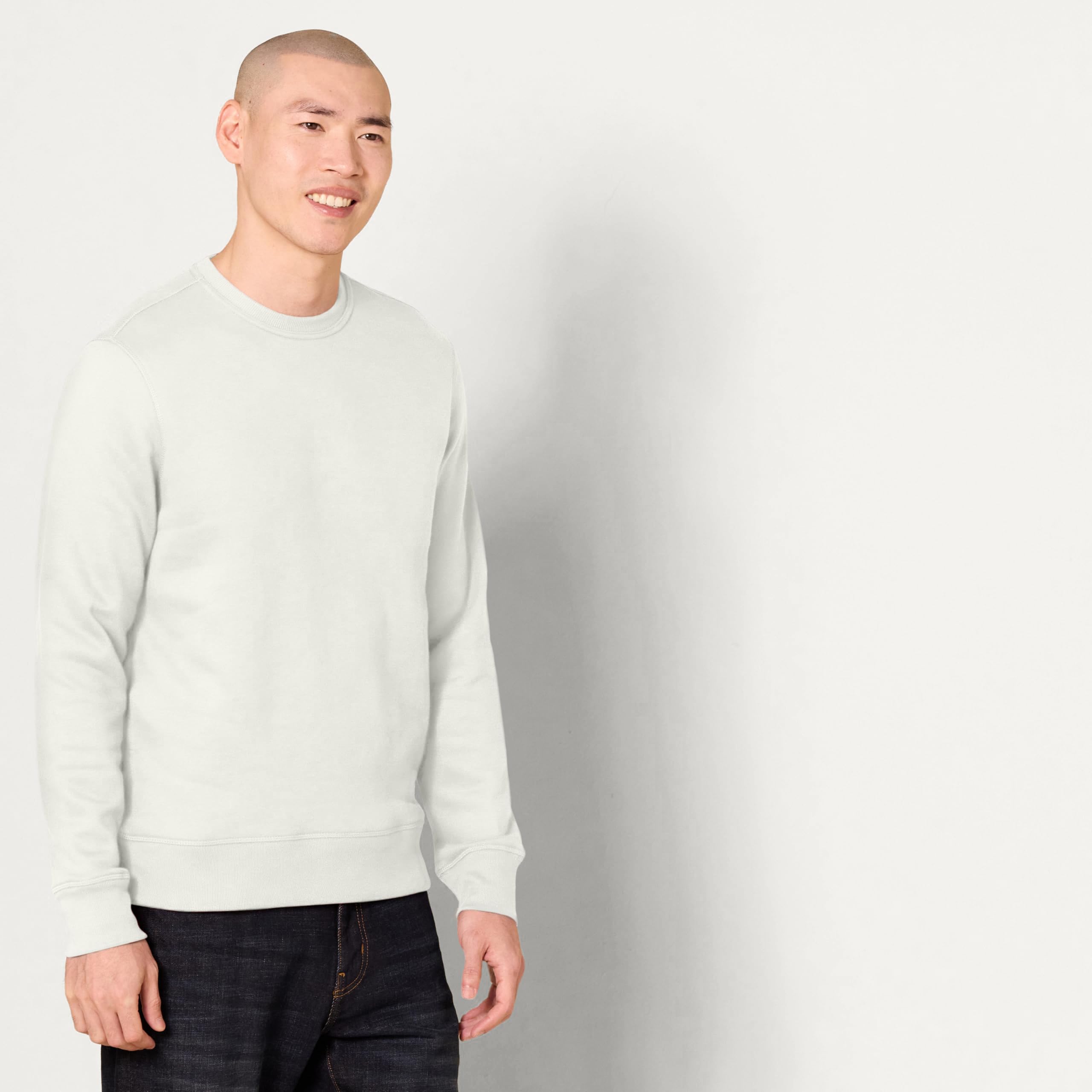 Amazon Essentials Hombre Sudadera de Forro Polar con Cuello Redondo (Disponible en Tallas Grandes y Largos Especiales) - 3