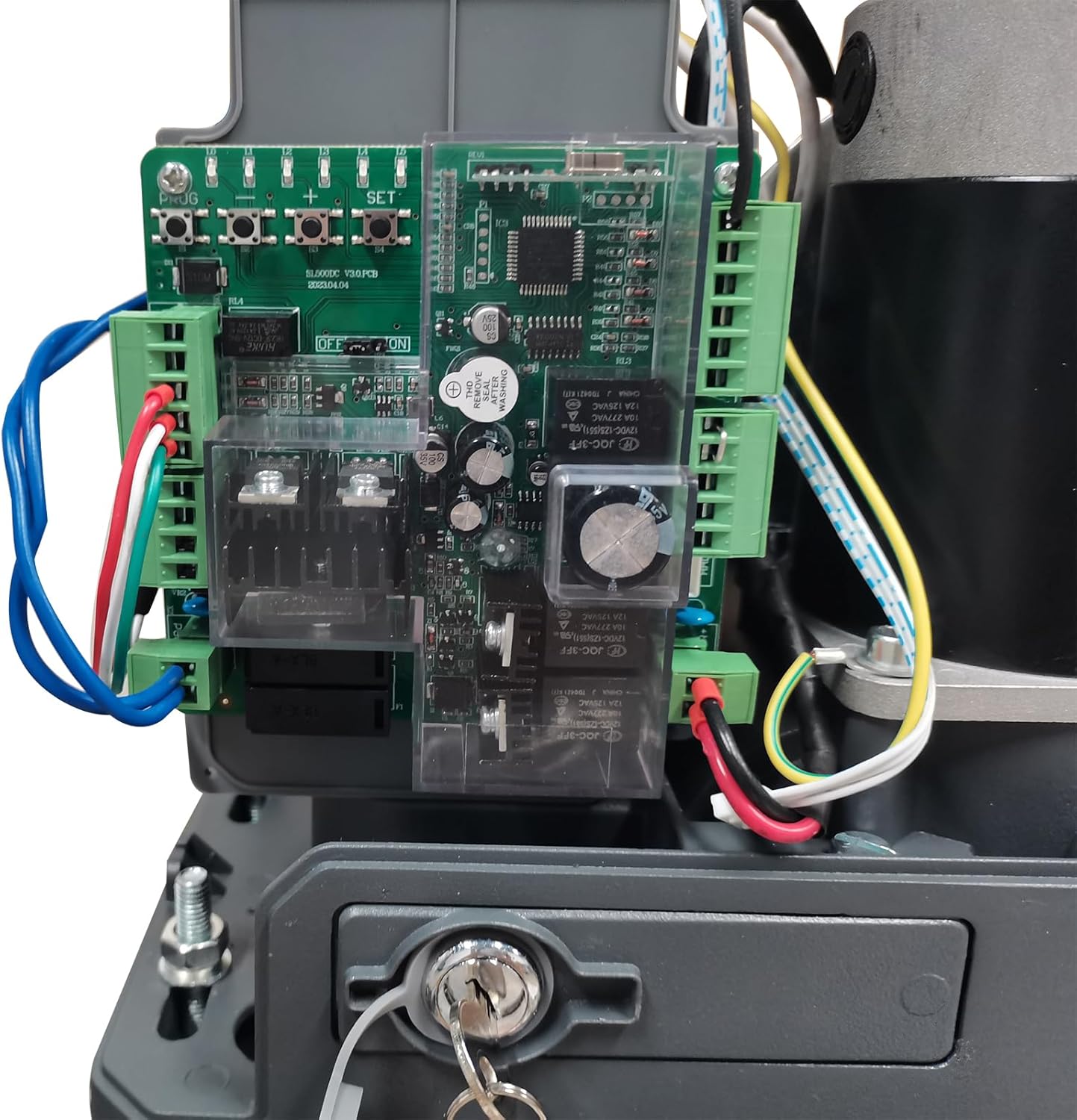 Close-up view of the GATEXPERT GT1100DC control board