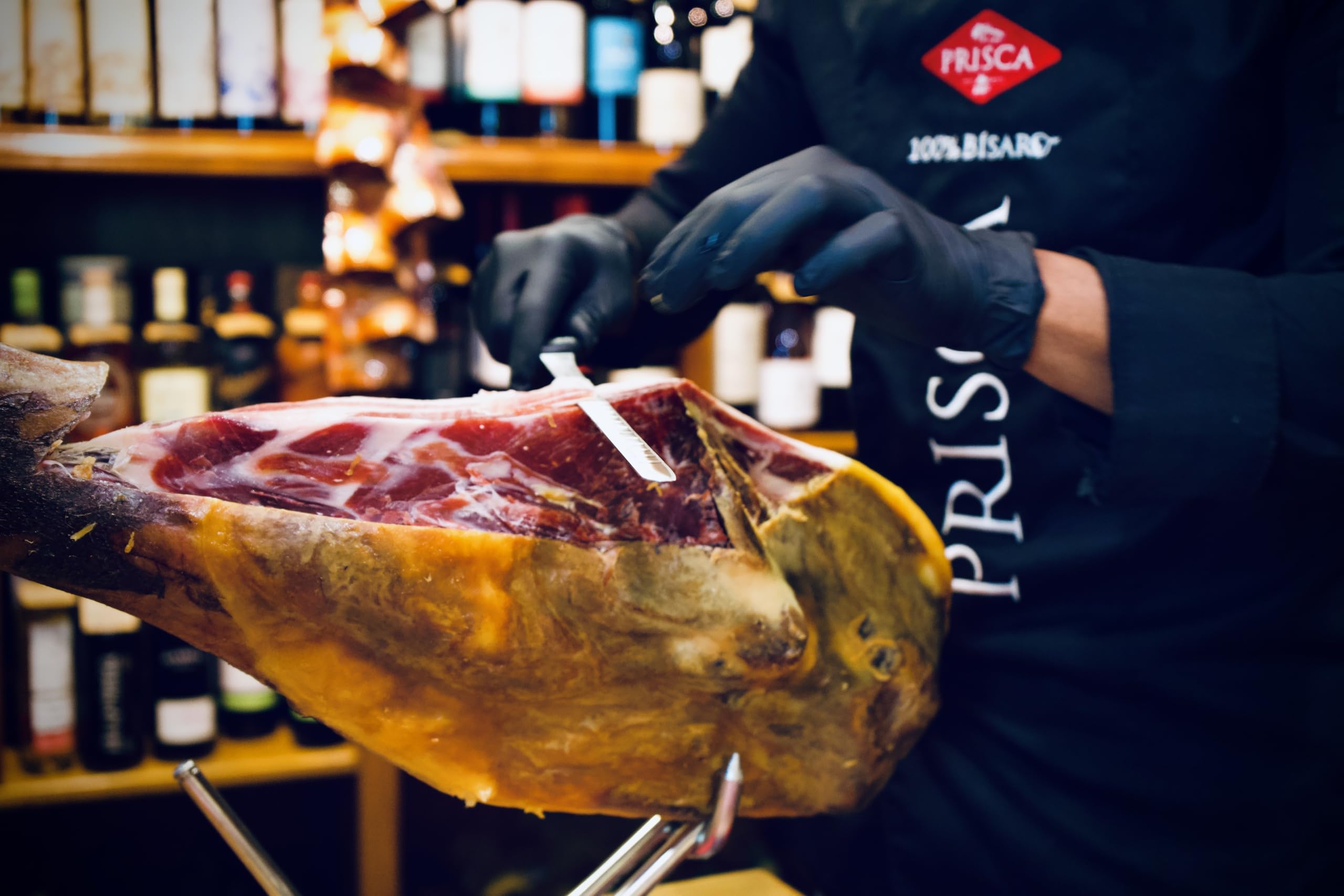 Jamón Reserva Curado con Pata | Gourmet Español | Incluye Jamonero y Cuchillo