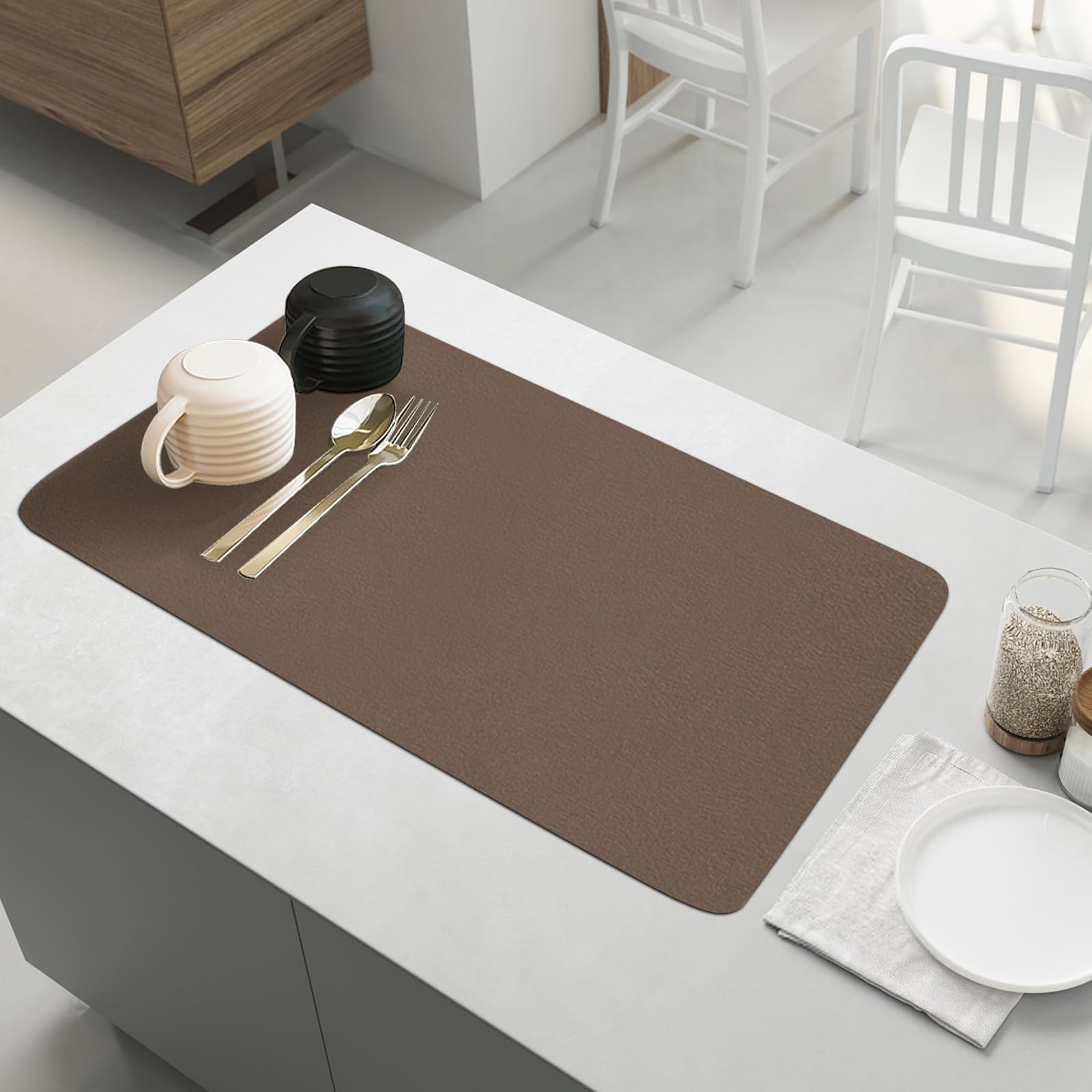 KMDZDZGS Dish Drying Mat Draining Mat, kitchen countertop absorbent mat, Coffee Machine Mat, Countertop anti-slip mat drying mat Suitable for kitchen and sink Countertop (brown, 30 x 40 cm)