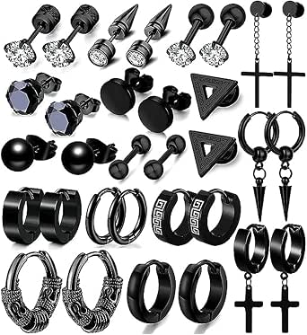 Orecchini A Cerchio In Acciaio Chirurgico 316L Con Numeri Romani Incisi. Diametro 13 Mm, Larghezza 7 Mm, Spessore 0,8 Mm. Superficie Opaca E Lucida, Chiusura A Cerniera. Gioielli Unisex Dal Design Vintage.