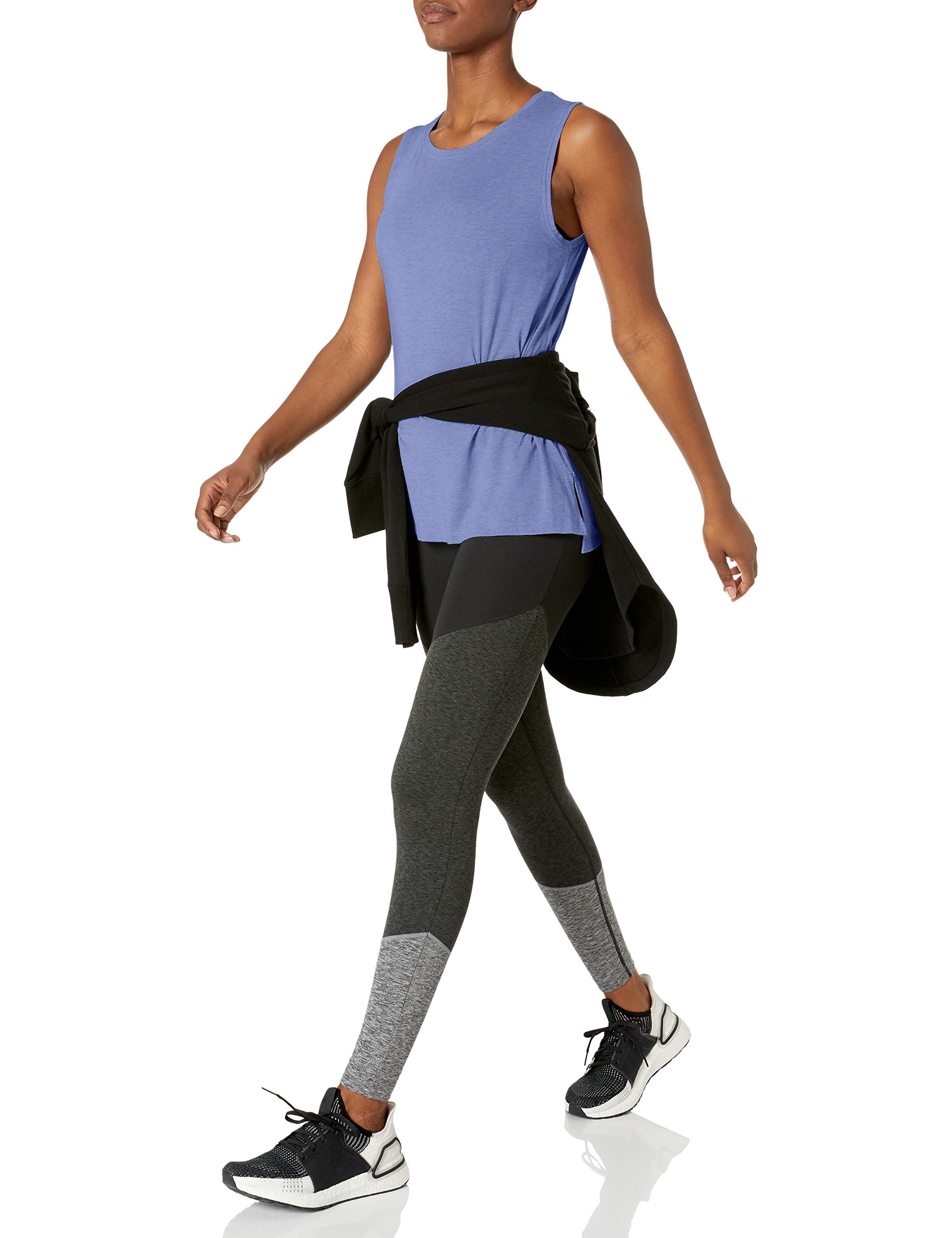 Amazon Essentials Mujer Camiseta de Yoga sin Mangas de Corte Holgado de Algodón Suave (Disponible en Tallas Grandes) — view 4