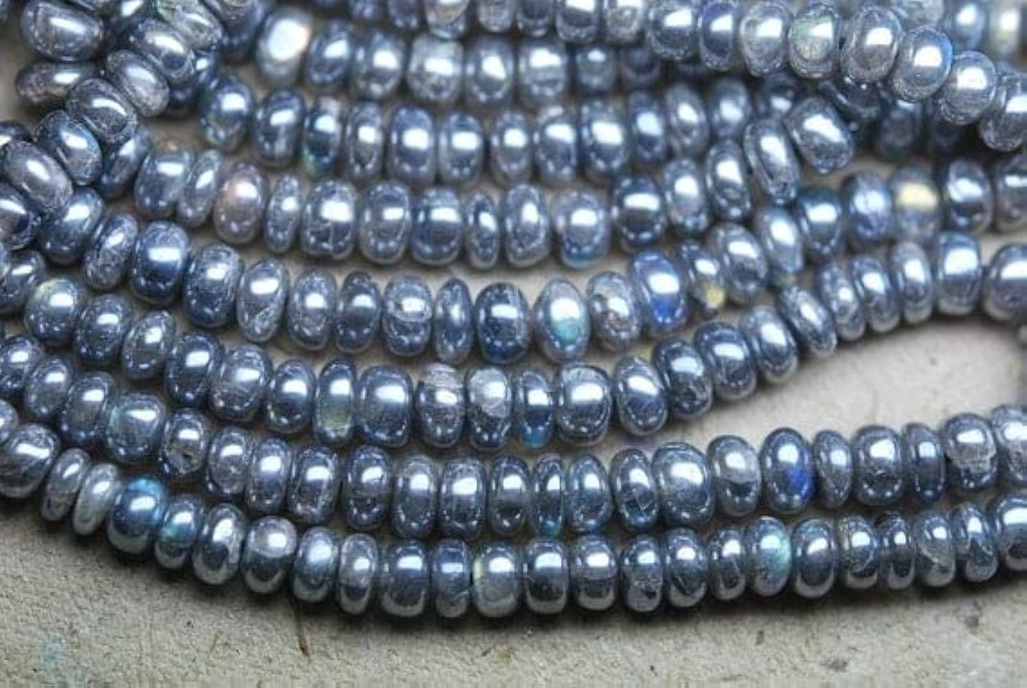 Mystic Labradorite perles de 4.5mm idéales pour créer des bijoux bohèmes