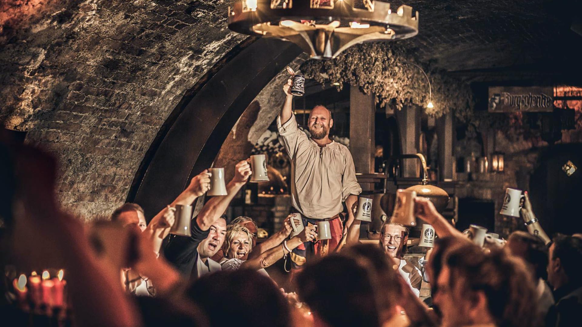 JOCHEN SCHWEIZER Geschenkgutschein: Ritteressen für 2 Aulendorf (3 Std.)