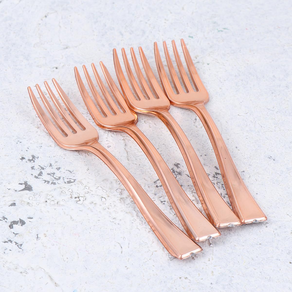 Cabilock Mini Forks Disposable Fruit Forks Plastic Dessert Forks for Cake Pudding Appetizers Small Samples 3.85 in Flatware for Catering Banquets Weddings Reunions Party Supplies — Amazon image 4