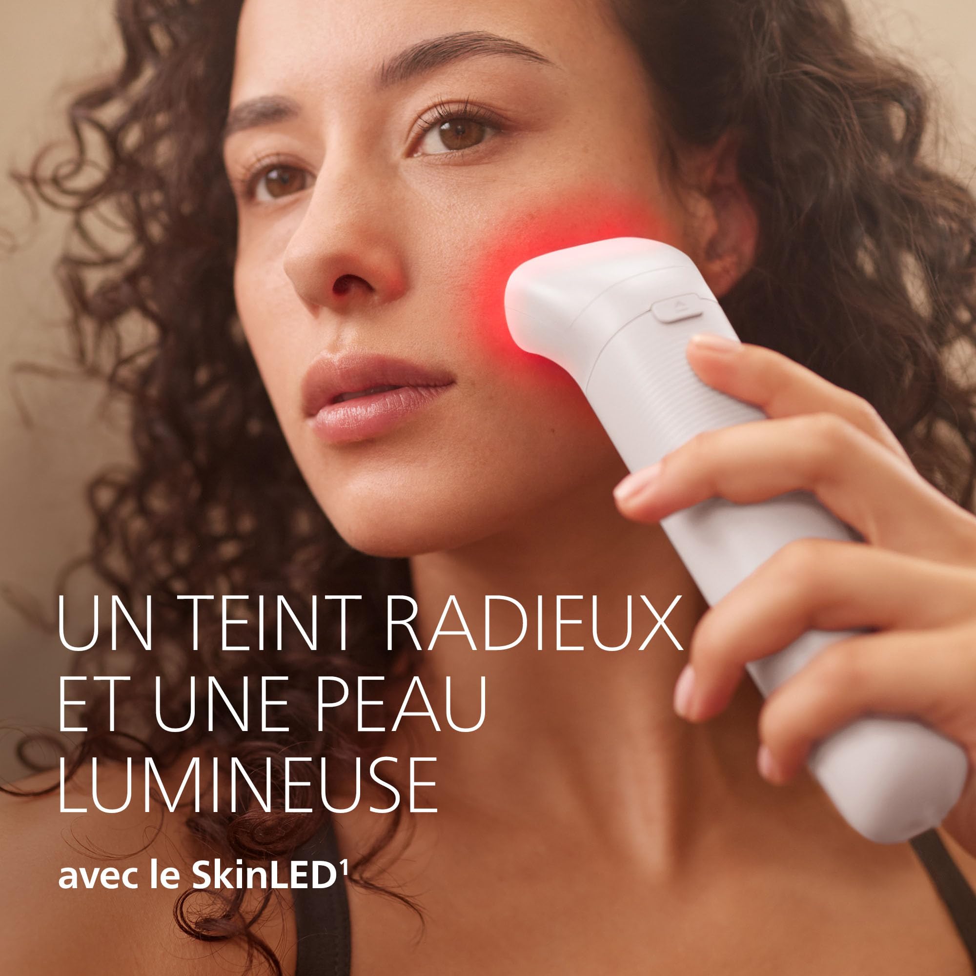 Philips Beauty Set – ensemble tout-en-un corps, visage, maillot et pieds, utilisation sans fil sur peau sèche ou humide, épilateur électrique, soin corps et peau, 12 accessoires, modèle BRE749/00