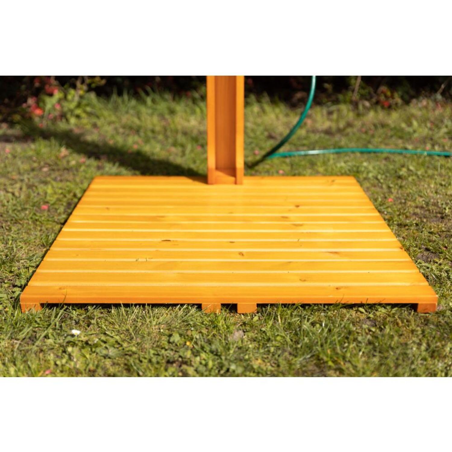 BURI Gartendusche aus geöltem Kiefernholz mit verzinktem Eisen 75x75x221cm Dusche Garten Außendusche mit Bodenplatte outdoor Holz Holzdusche