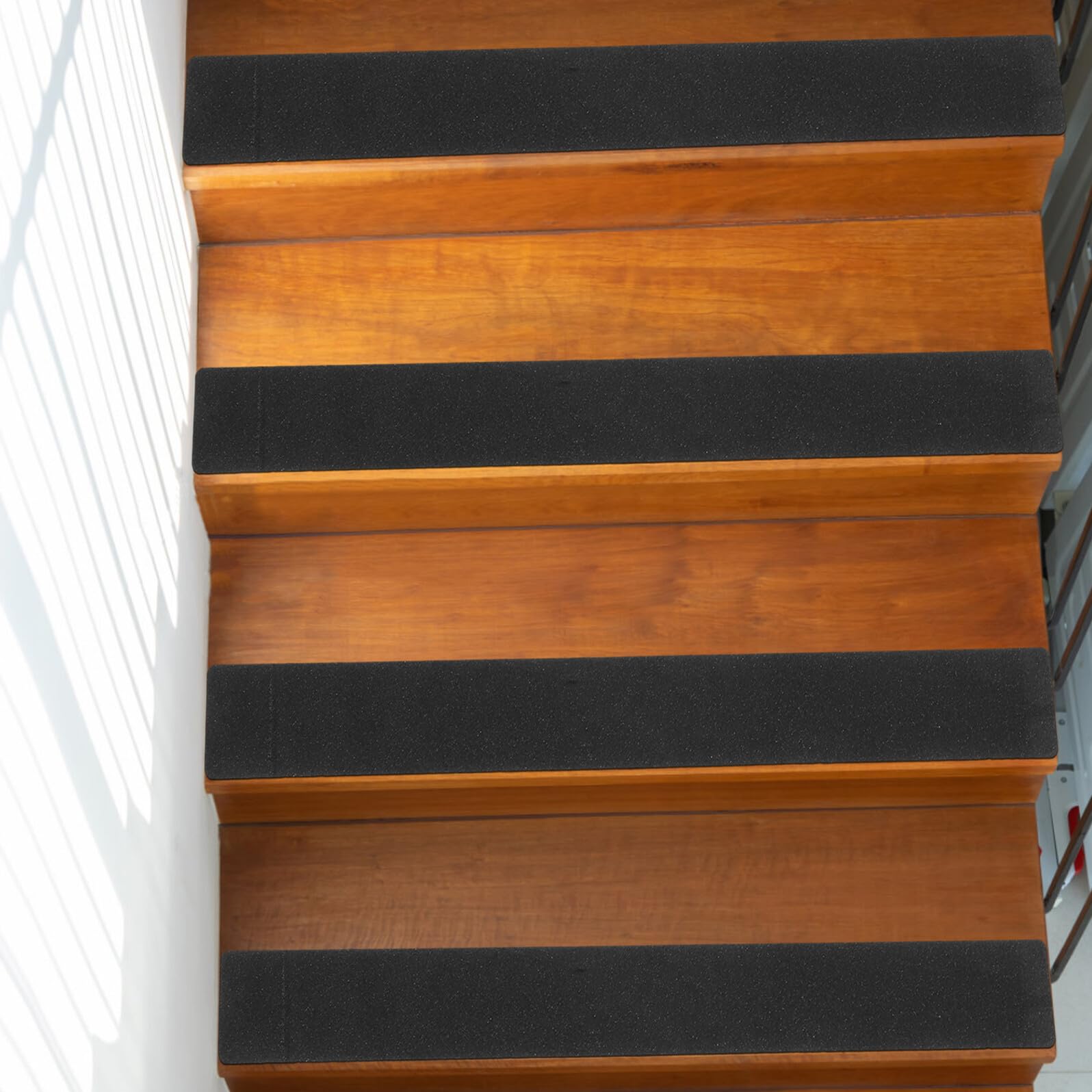 Ruban Adhésif Antidérapant Pvc Noir Mat 10 Cm x 80 Cm, Résistant à L'usure Pour Marches D'escalier Intérieures Et Extérieures, Lot De 4 Pièces, Sécurité Renforcée Quotidien