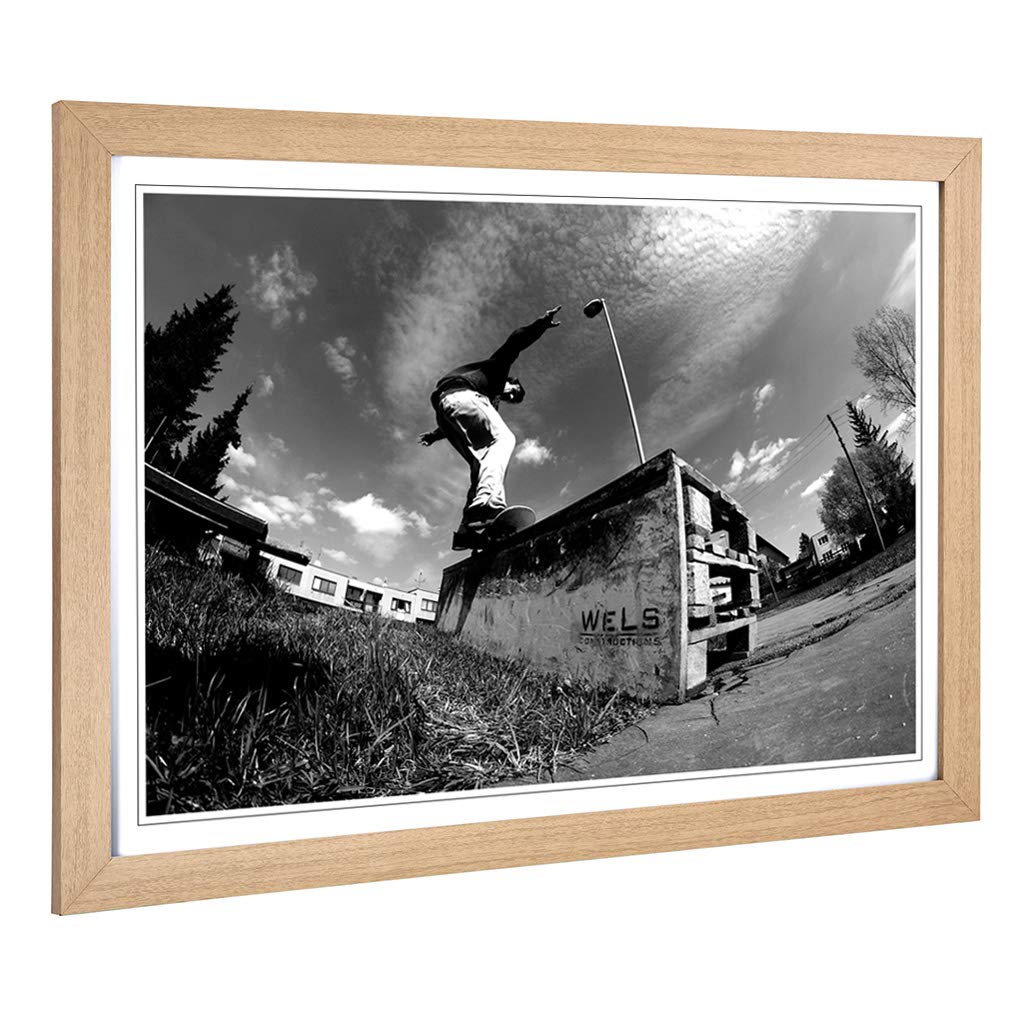 Big Box Art Framed Print Skateboarding 4 Design | Wall Art Picture | Home Decor for Kitchen, Living, Dining Room, Bedroom, Hallway, Office, Oak, A2 / 24.5x18 Inch / 62x45cm