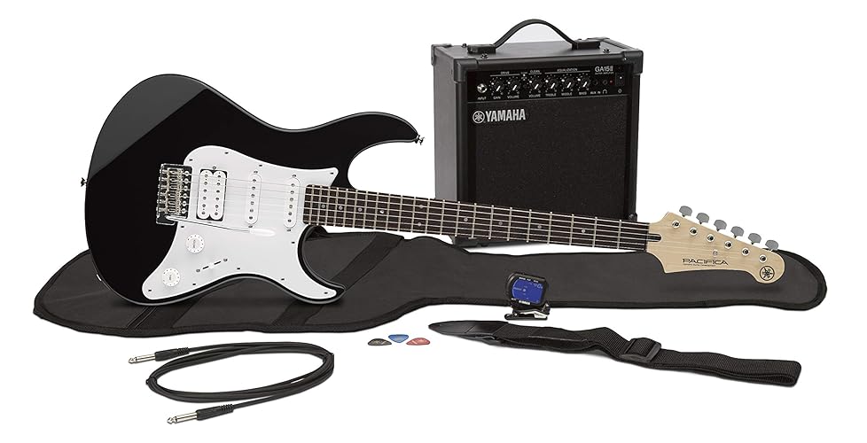 Pack de guitarra eléctrica Yamaha GigMaker EG con amplificador, funda, afinador, cable, correa y púas, color negro