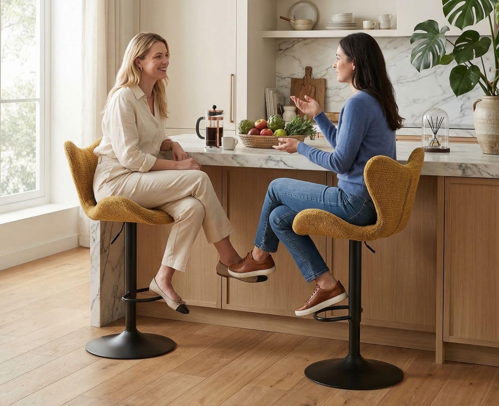 Tabouret de Bar Pivotant 360° en Chenille Lot de 2 Tabourets Hauts avec Dossier Unique Chaise de Bar Réglable en Hauteur pour Cuisine, Jaune