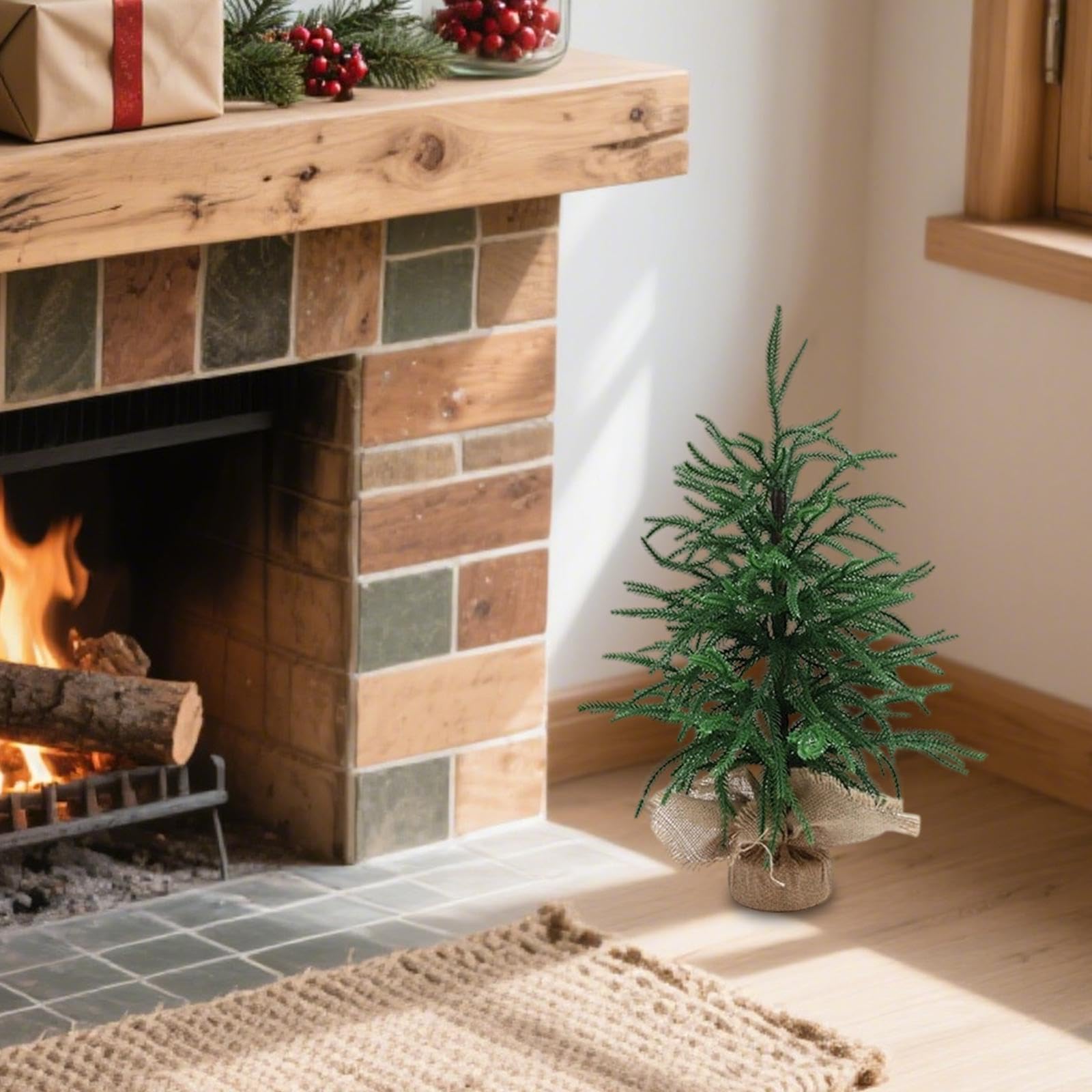 perfk Albero di Natale Artificiale da Tavolo, Finto Albero di Natale Realistico, Piccola pianta Finta per Portico Anteriore, Ufficio, Interni ed, Pino Norfolk da 60 Cm