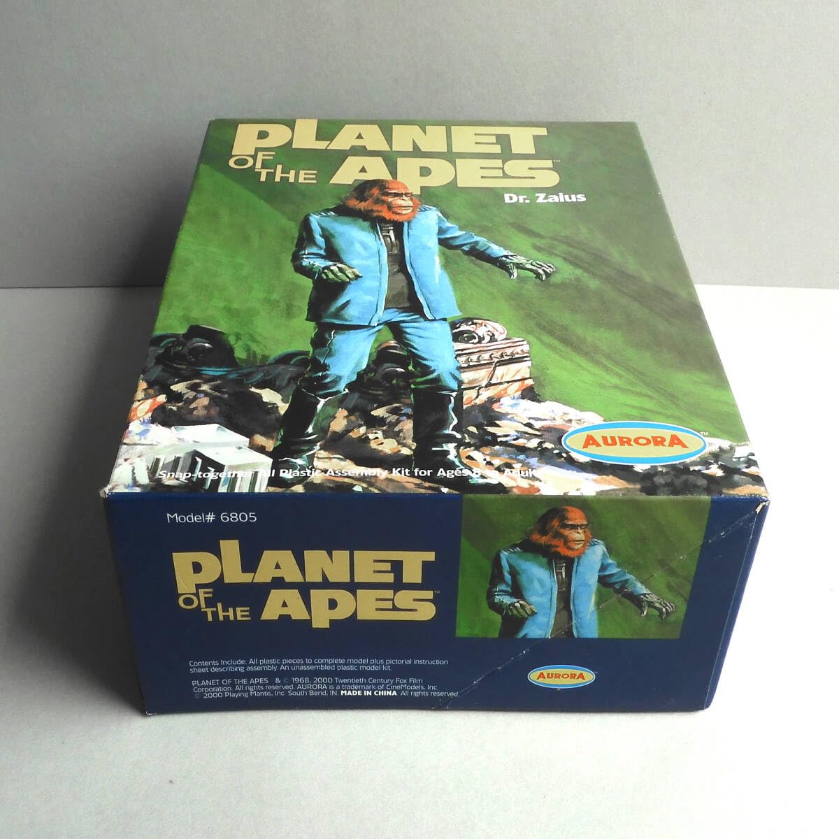 Amazon.co.jp: 未組立 猿の惑星 ザイアス博士 ジオラマキット オーロラ