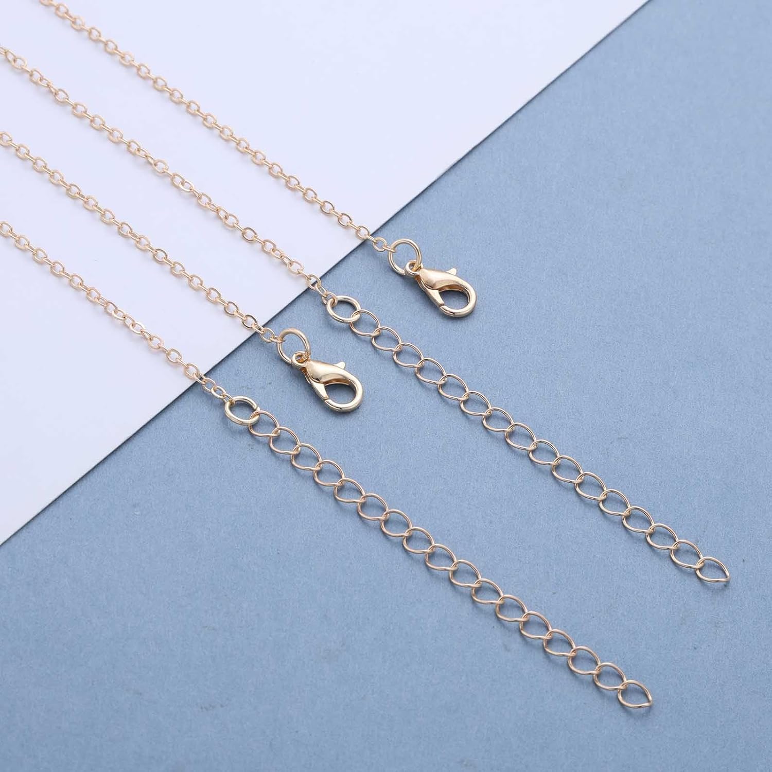 Andelaisi Boho Layered V Shape Choker Necklace Vintage Rhombus Pendant Necklace Gold Geometric Rhombus Necklaces Adjustable V Shape Chain Necklaces Jewelry for Women - Image 6