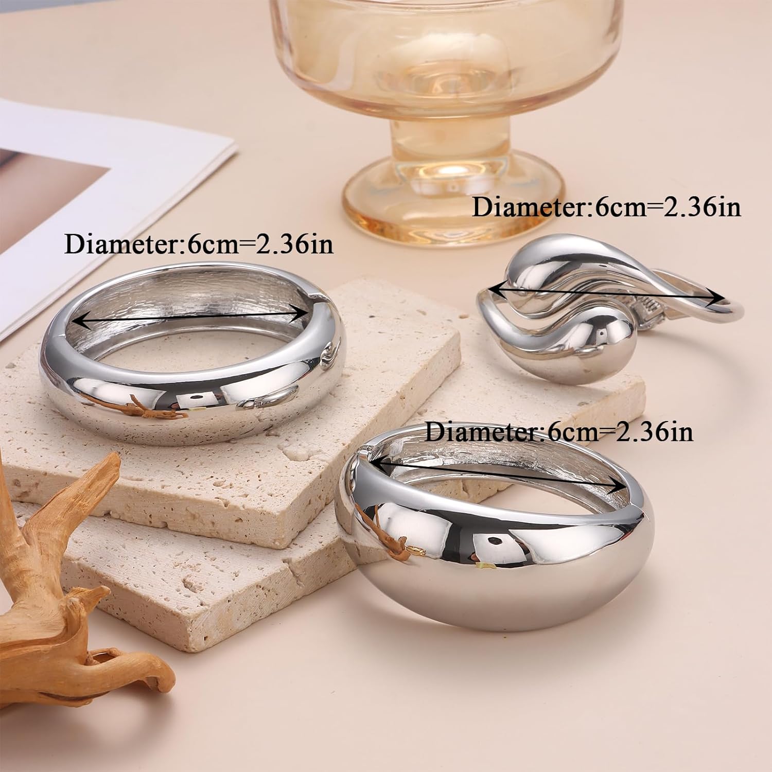 SAMOCO 3Pcs Chunky Gold Bangle Bracelets for Women Trendy Wide Wrist Cuff Bracelets Stack Statement Bangle Fashion Gifts - Image 6