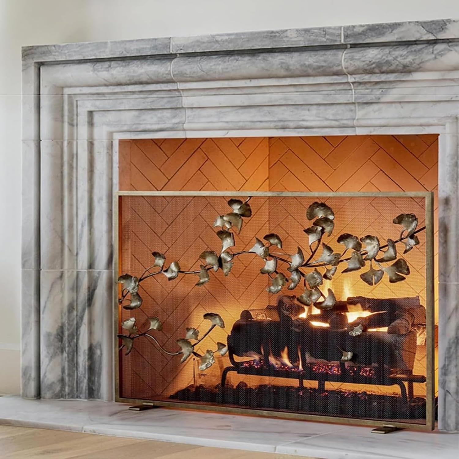 JKGHK Indoor Fireplace Screen, Handcrafted Wrought Iron Fire Spark Guard, Carved Single Panel Fire Partition Screen, Free Standing Fireplace Spark Guard Mesh Cover(Gold)